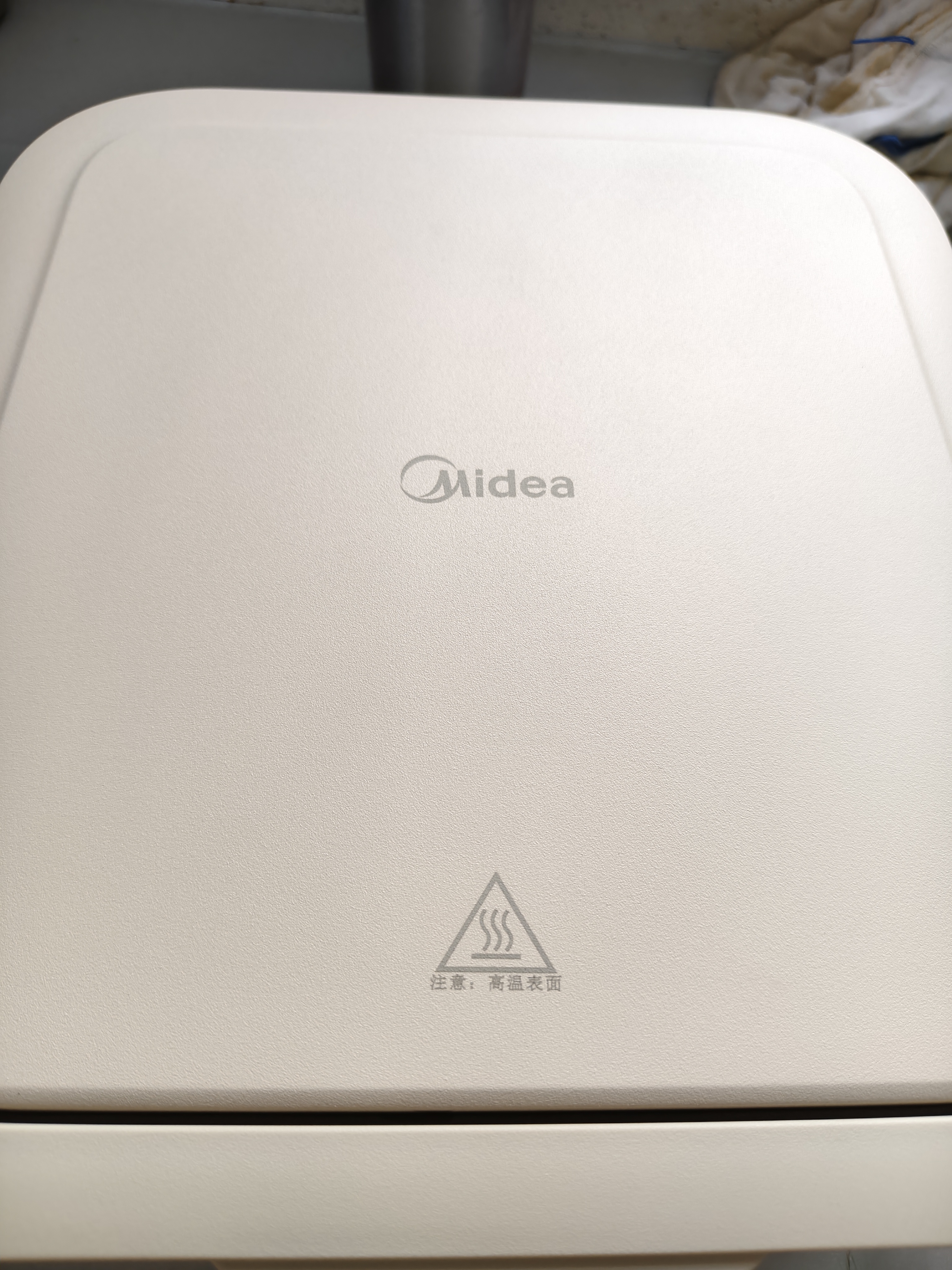 美的（Midea）电饼铛 可拆洗大火力速热 三明治机早餐机煎饼锅 方形蒸汽煎烤悬浮加深加大烤盘烙饼 高颜值方盘|JKE28J51 实拍图