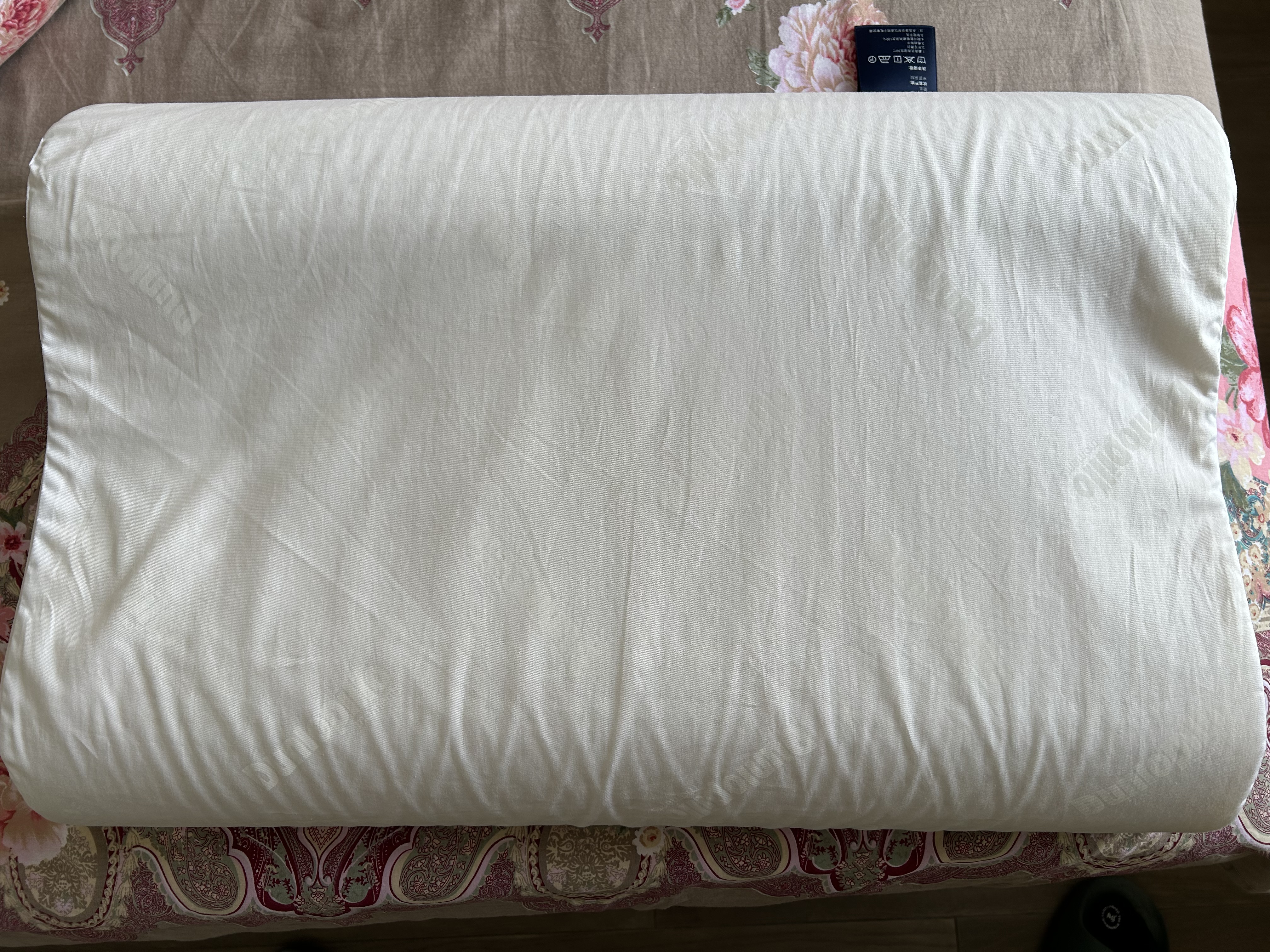 邓禄普（Dunlopillo）女士波浪枕 荷兰进口特拉雷Talalay天然乳胶枕 物理发泡工艺  实拍图