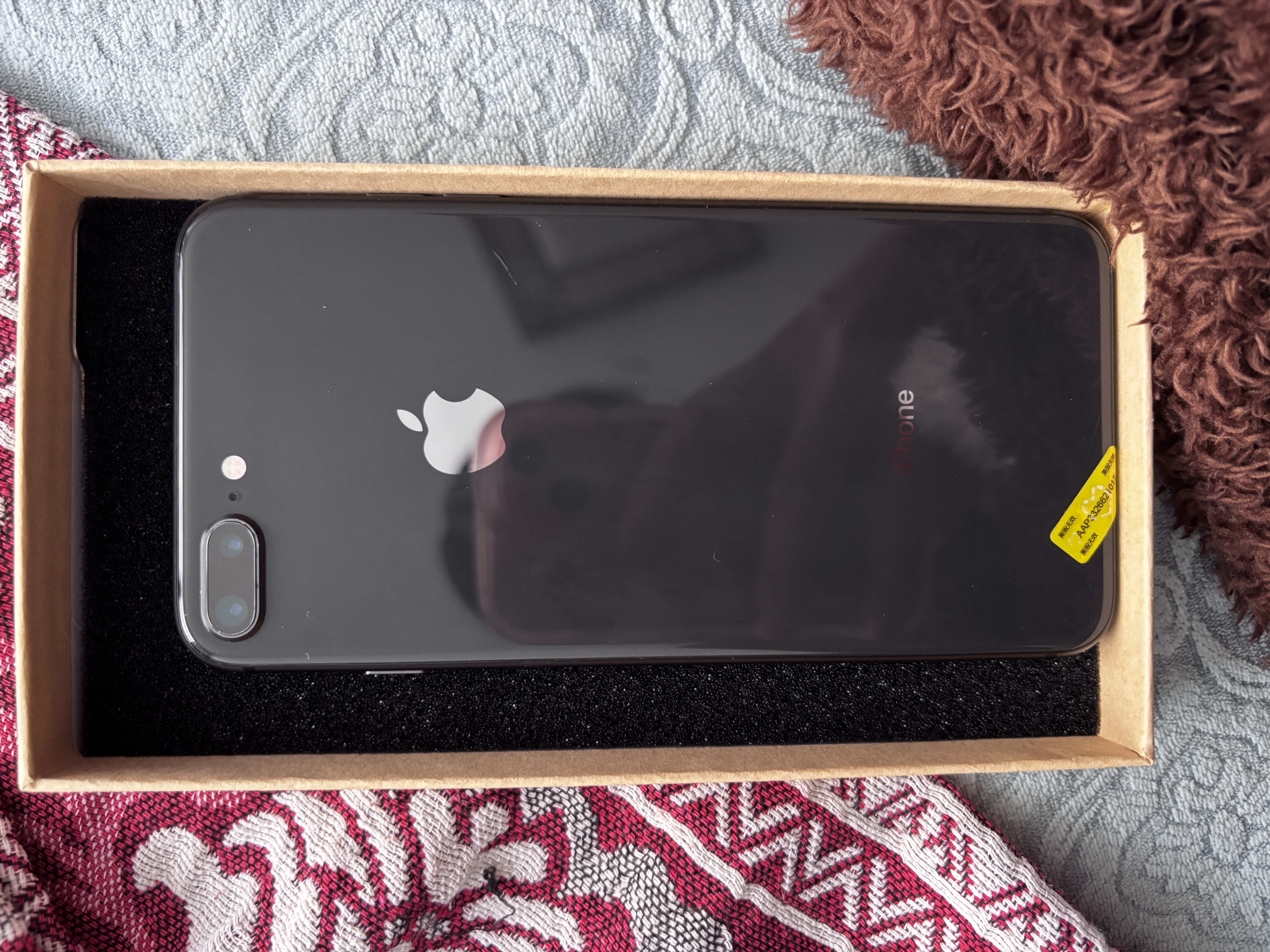 Apple8 苹果8puls 靓机iPhone8 二手苹果手机 国行全网通 苹果8 Plus【金色】 64G【豪华大礼包】9新 实拍图