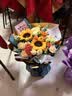 艾斯维娜鲜花速递向日葵混搭花束生日礼物全国同城配送 向日葵香槟韩式花束 实拍图