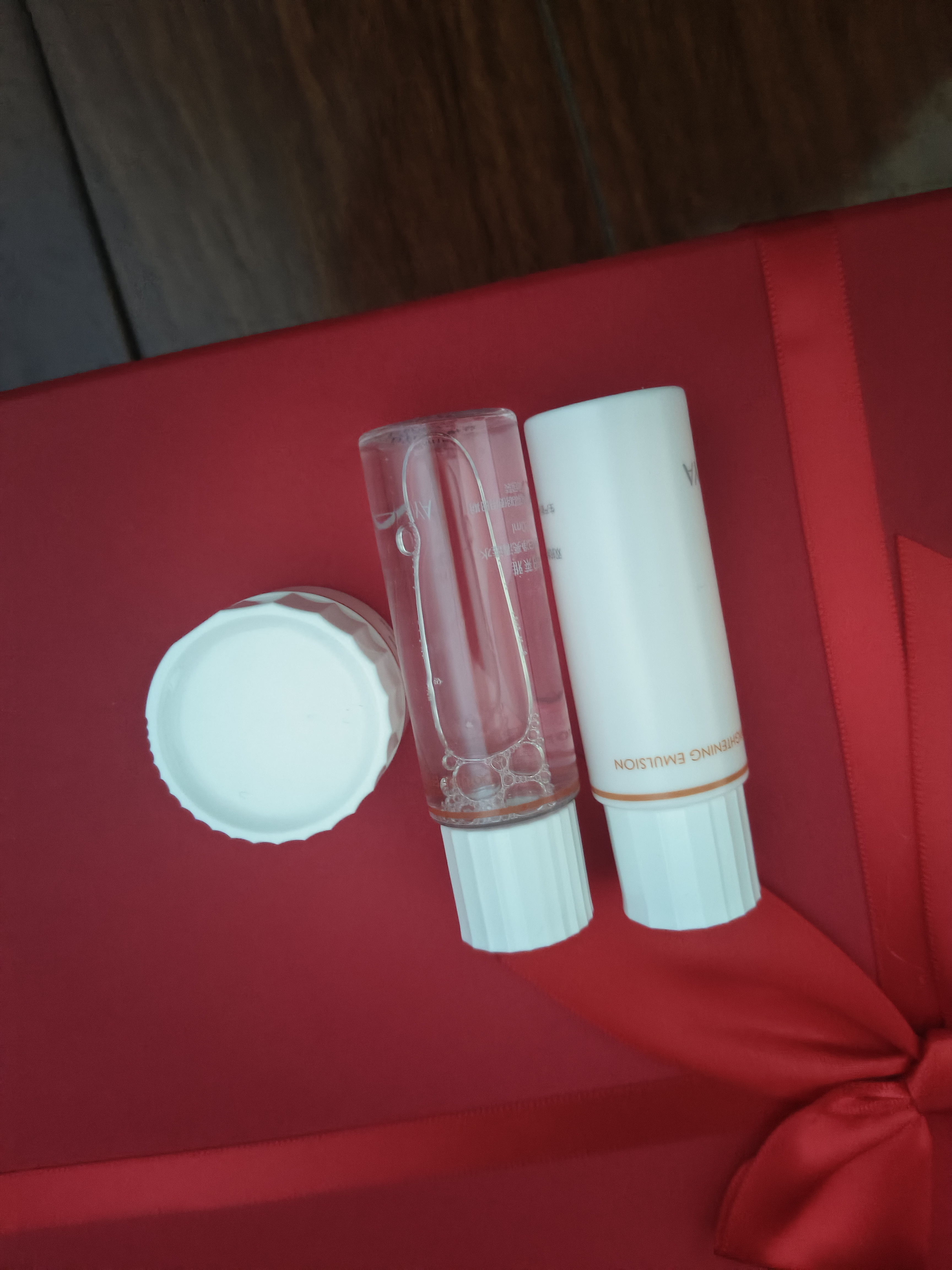 珀莱雅（PROYA）光感研白护肤品水乳套装美白淡斑保湿补水护肤礼盒女全套官方旗舰 5.三件套【水+乳+面霜】 实拍图