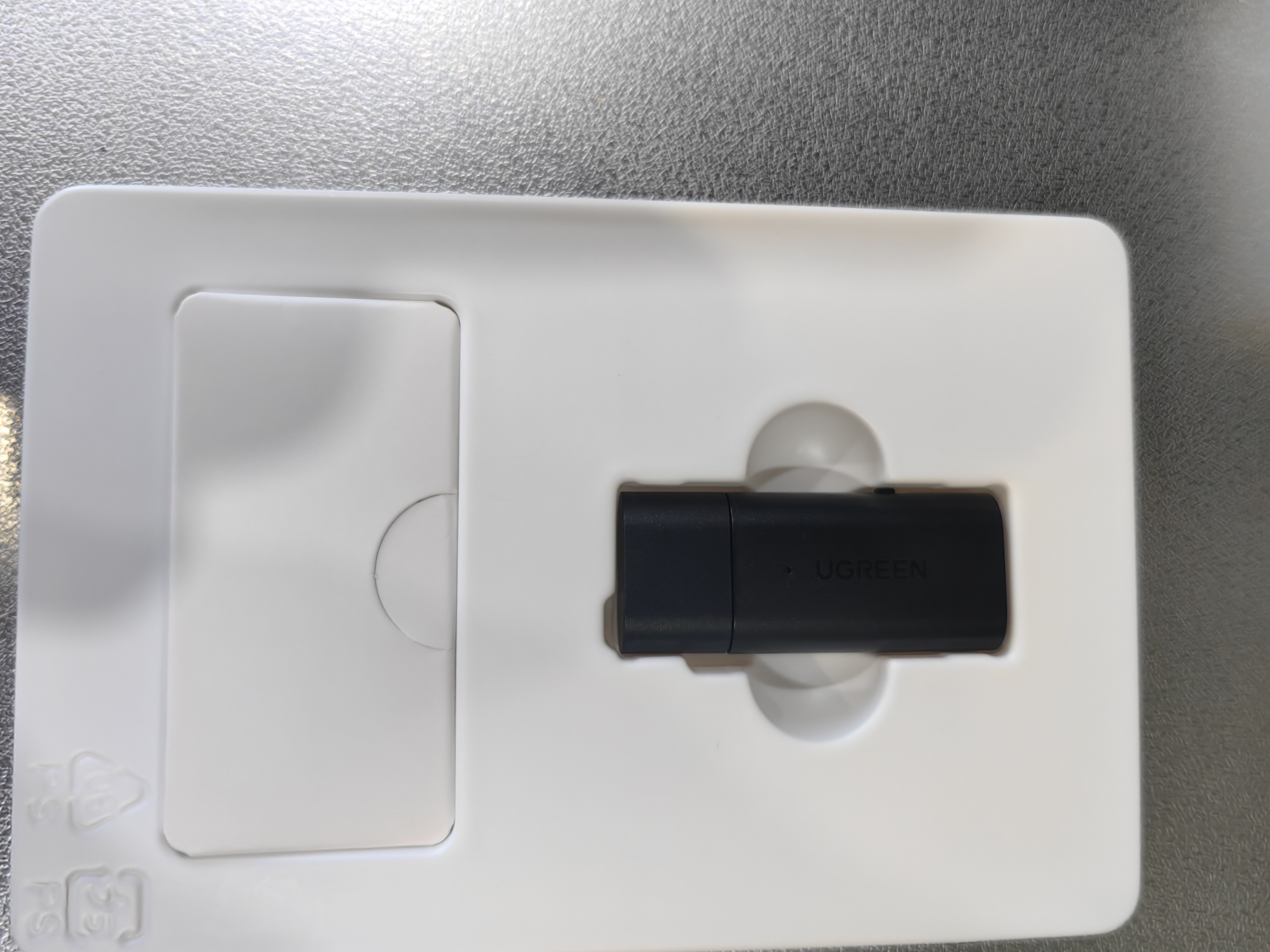 绿联USB蓝牙适配器5.4 音频接收器发射器二合一 手机连aux车载音箱 电视台式电脑老式音响功放 实拍图