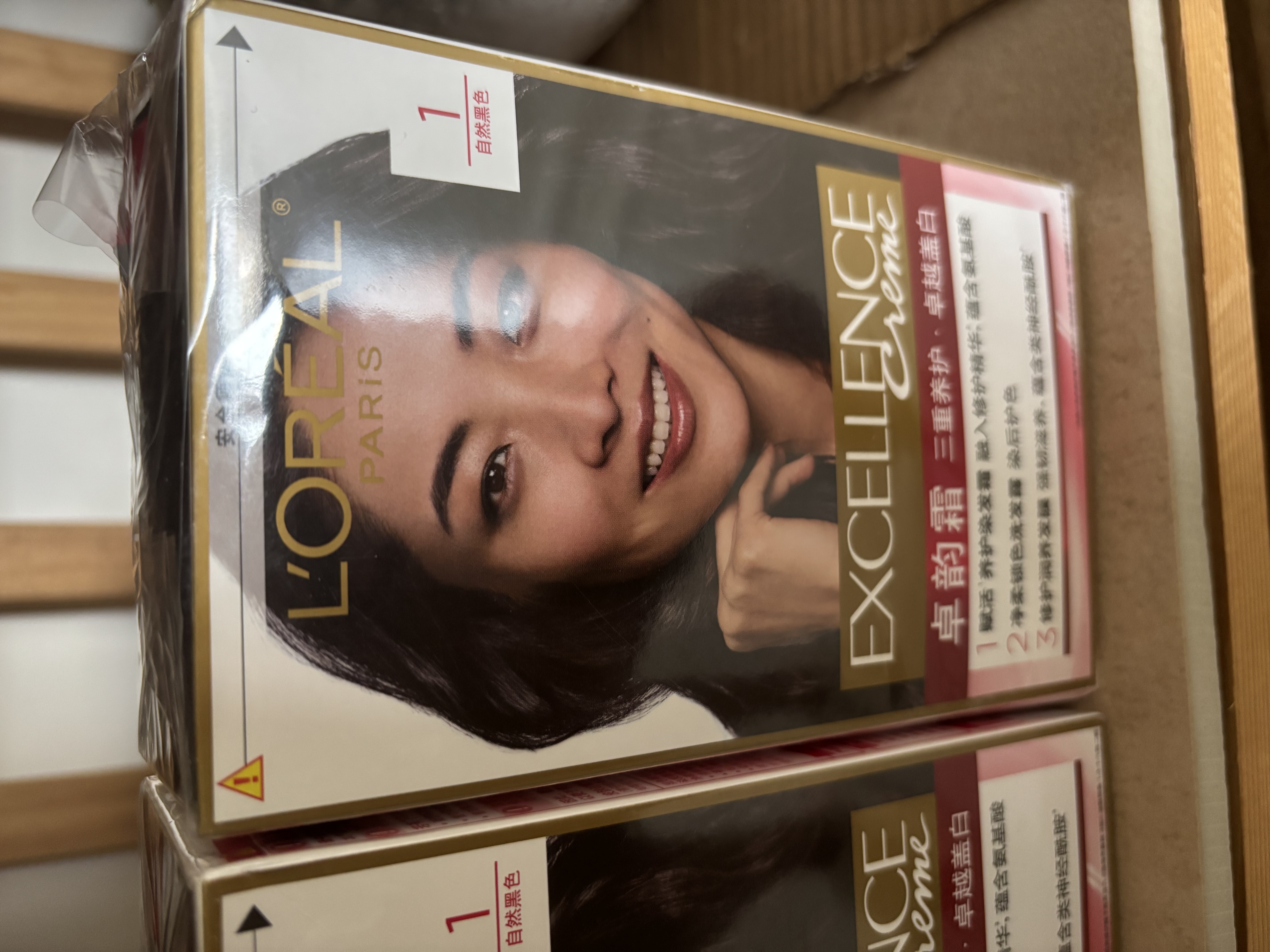 欧莱雅卓韵霜染发剂#1(自然黑色)染发膏盖白 自己在家染 赠7ml发膜 实拍图