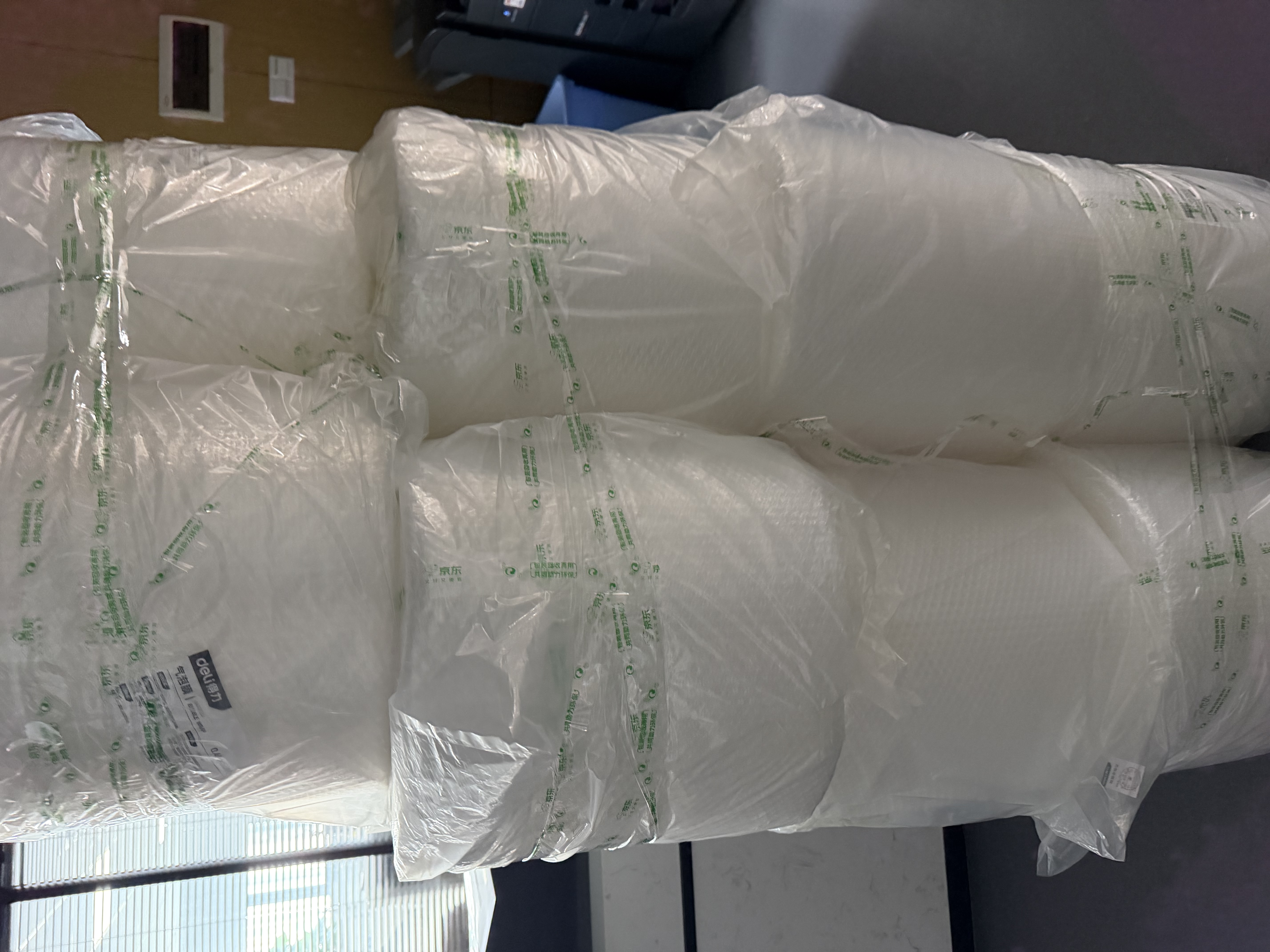 得力（deli）加厚气泡膜50米*40CM包装膜缠绕膜气泡垫防震泡沫快递搬运打包 实拍图