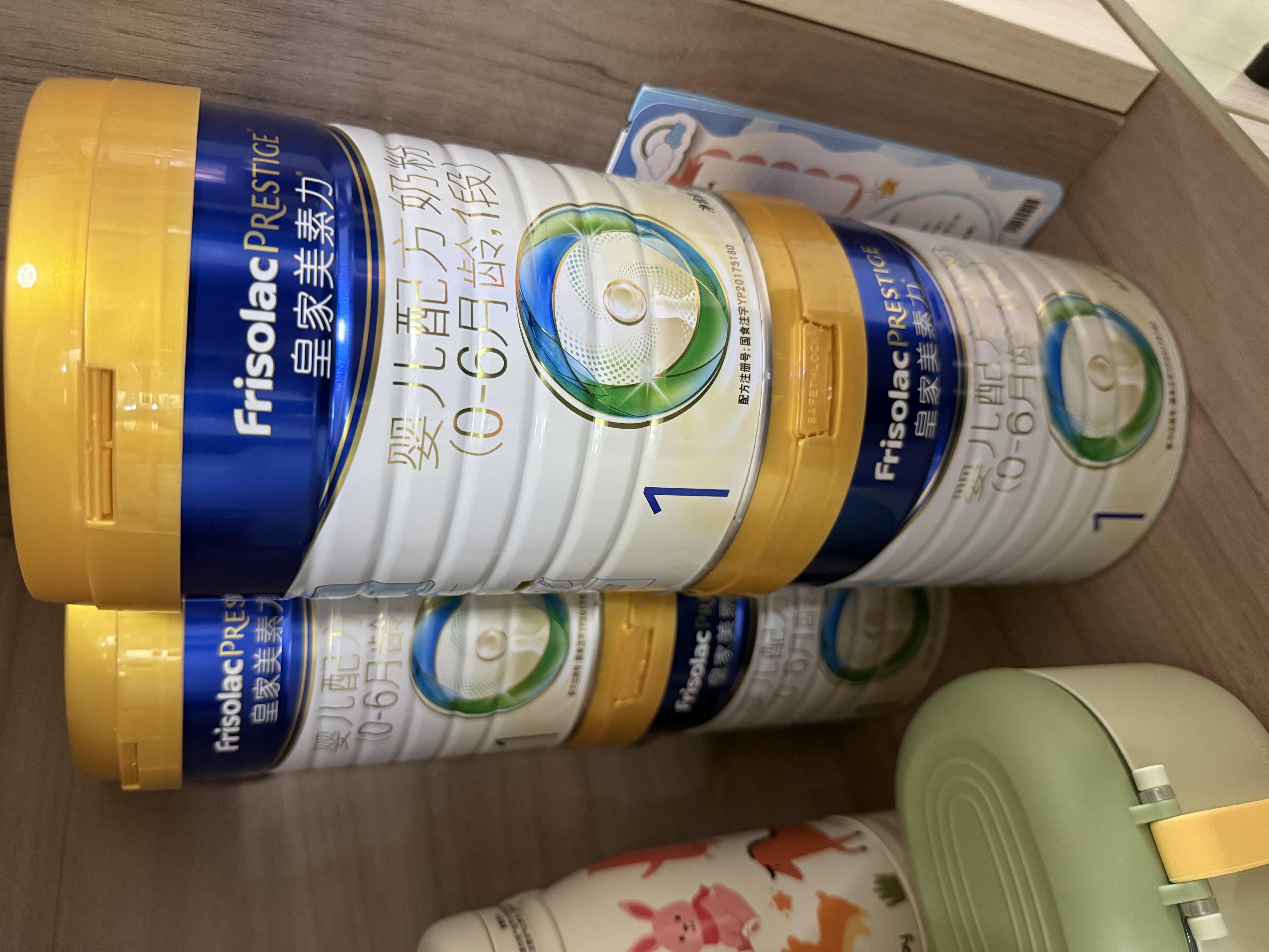 美素佳儿（Friso）皇家婴儿配方奶粉1段（0-6个月婴儿适用）800克 乳铁蛋白 新国标 实拍图