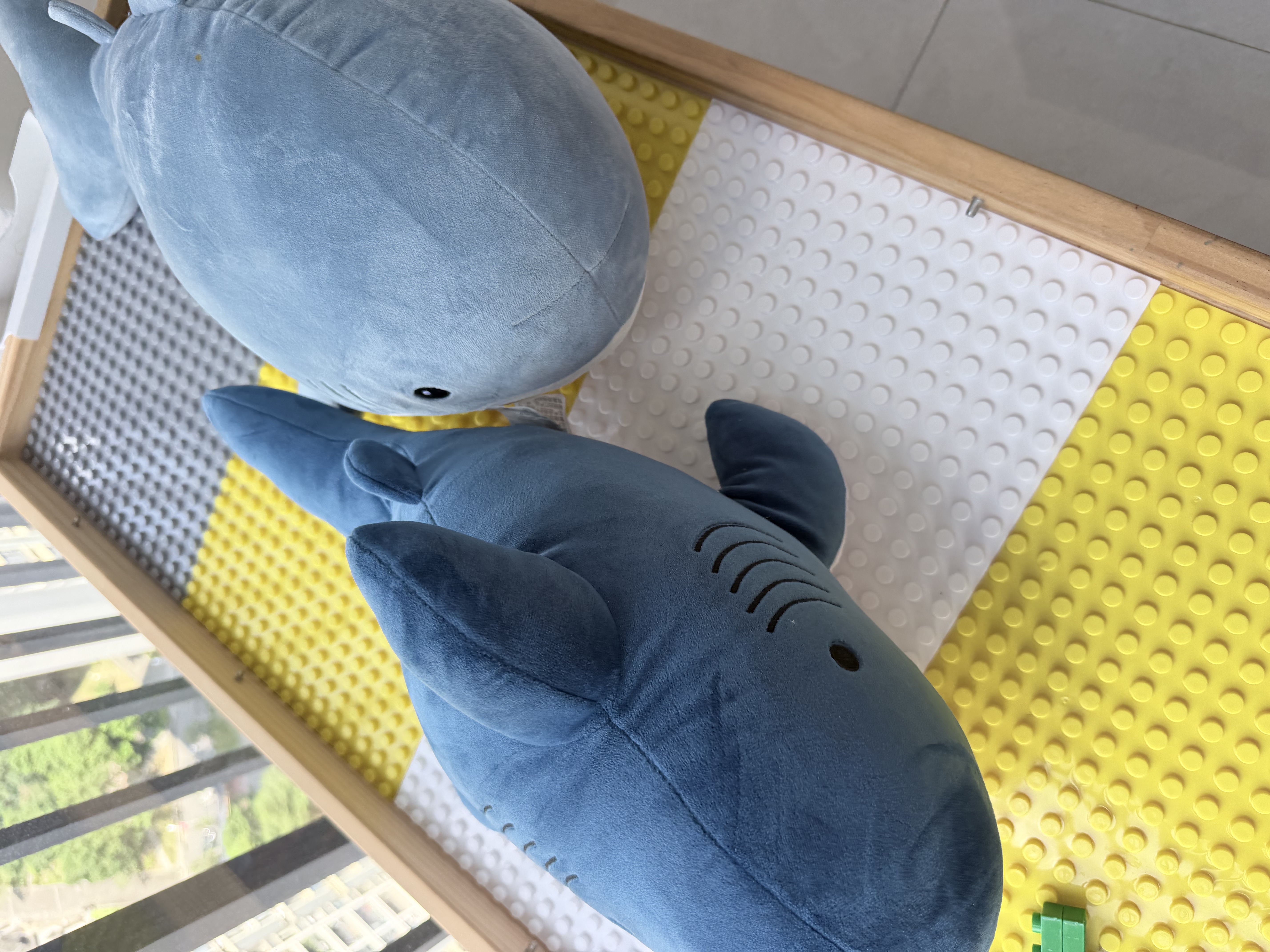 名创优品（MINISO）鲨鱼抱枕沙发靠枕靠背学生午睡枕床上办公室枕头中秋节生日礼物 实拍图