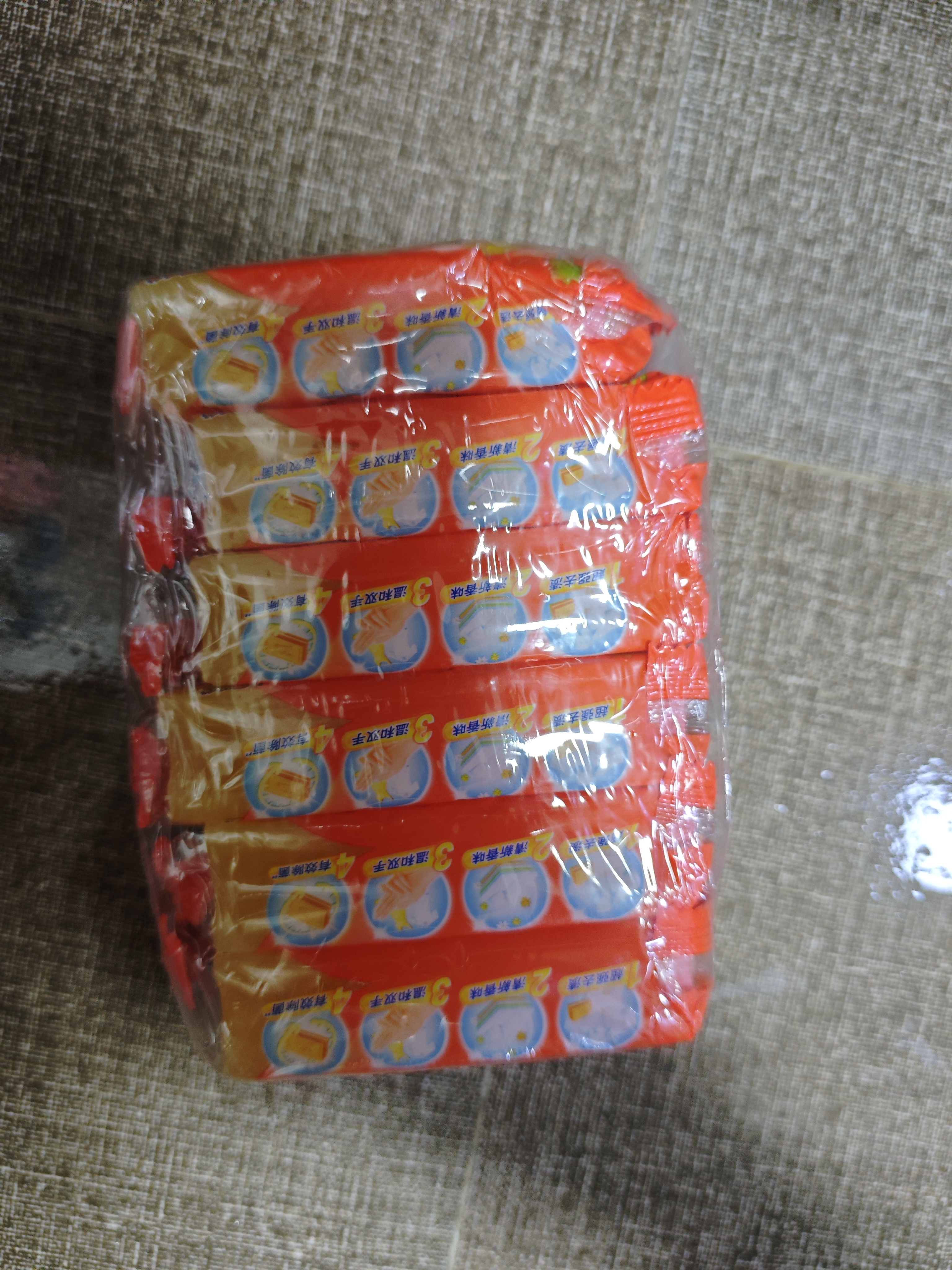 汰渍全效洁净洗衣皂116g*6块 温和去渍不伤手 肥皂透明皂 内衣可用 实拍图