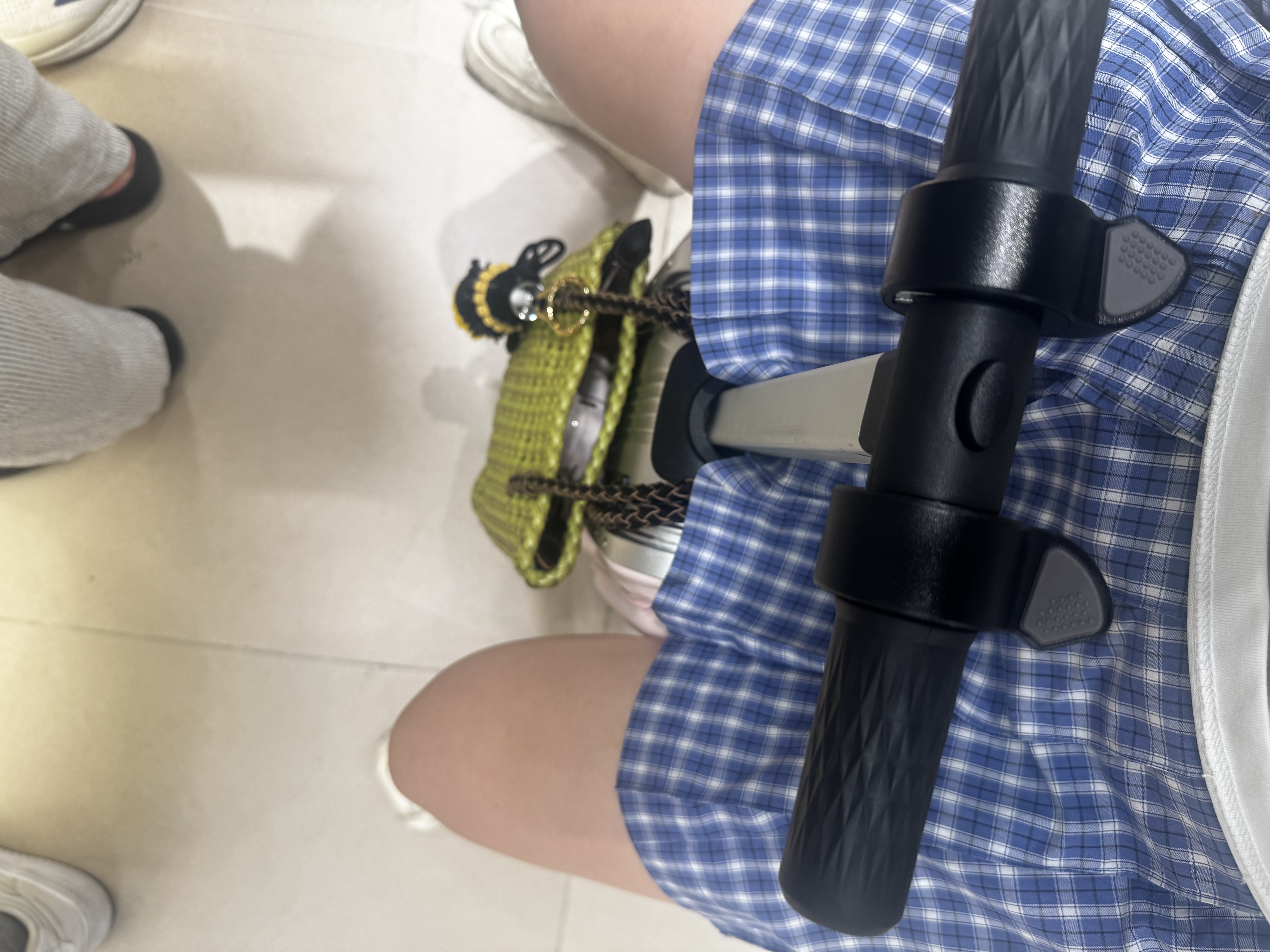 爱尔威（Airwheel）电动行李箱可登机代步智能拉杆箱可坐旅行箱包20英寸豪华版—粉 实拍图