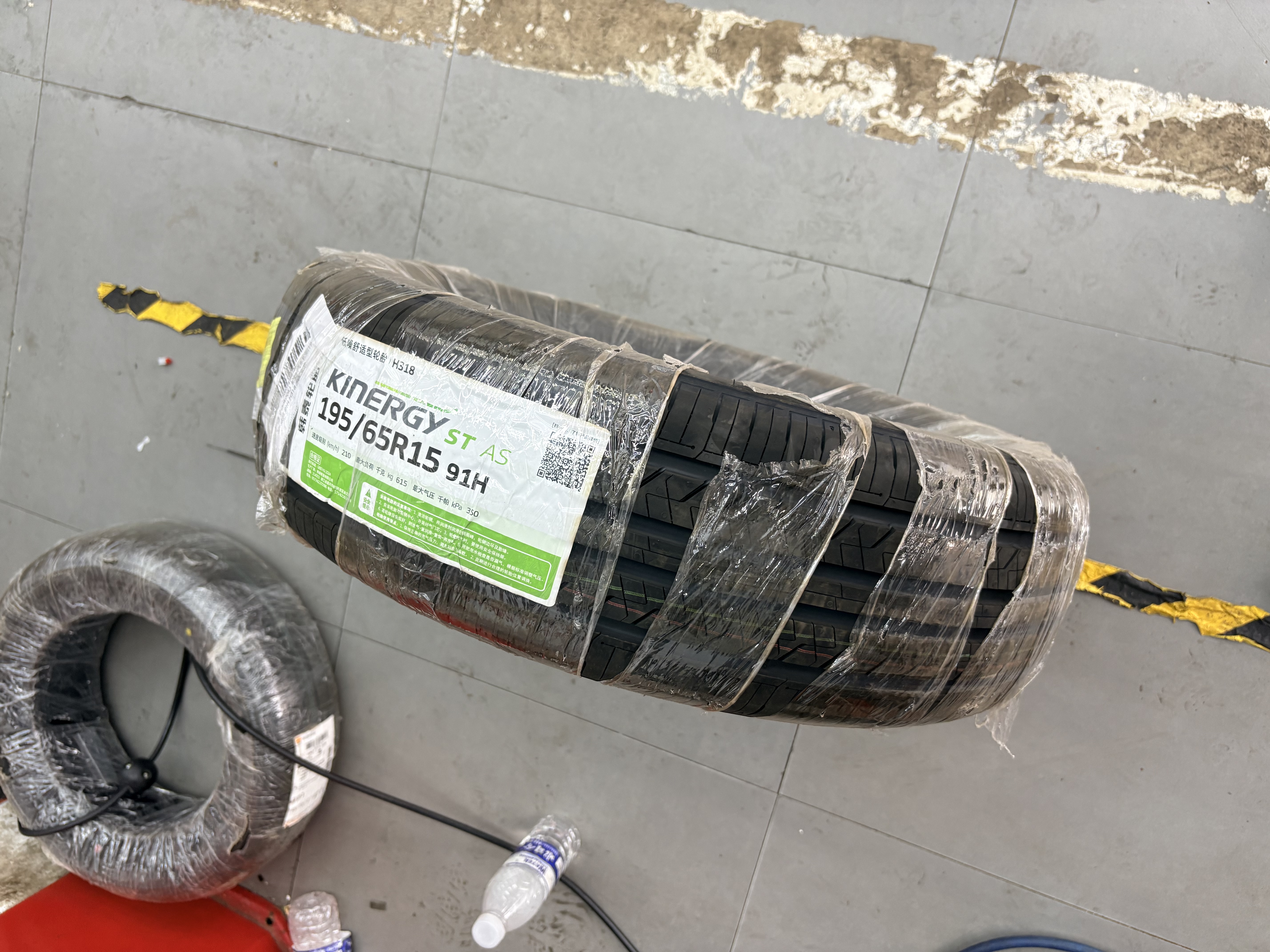 韩泰（Hankook）轮胎/汽车轮胎195/65R15 91H H318 原配宝来 实拍图