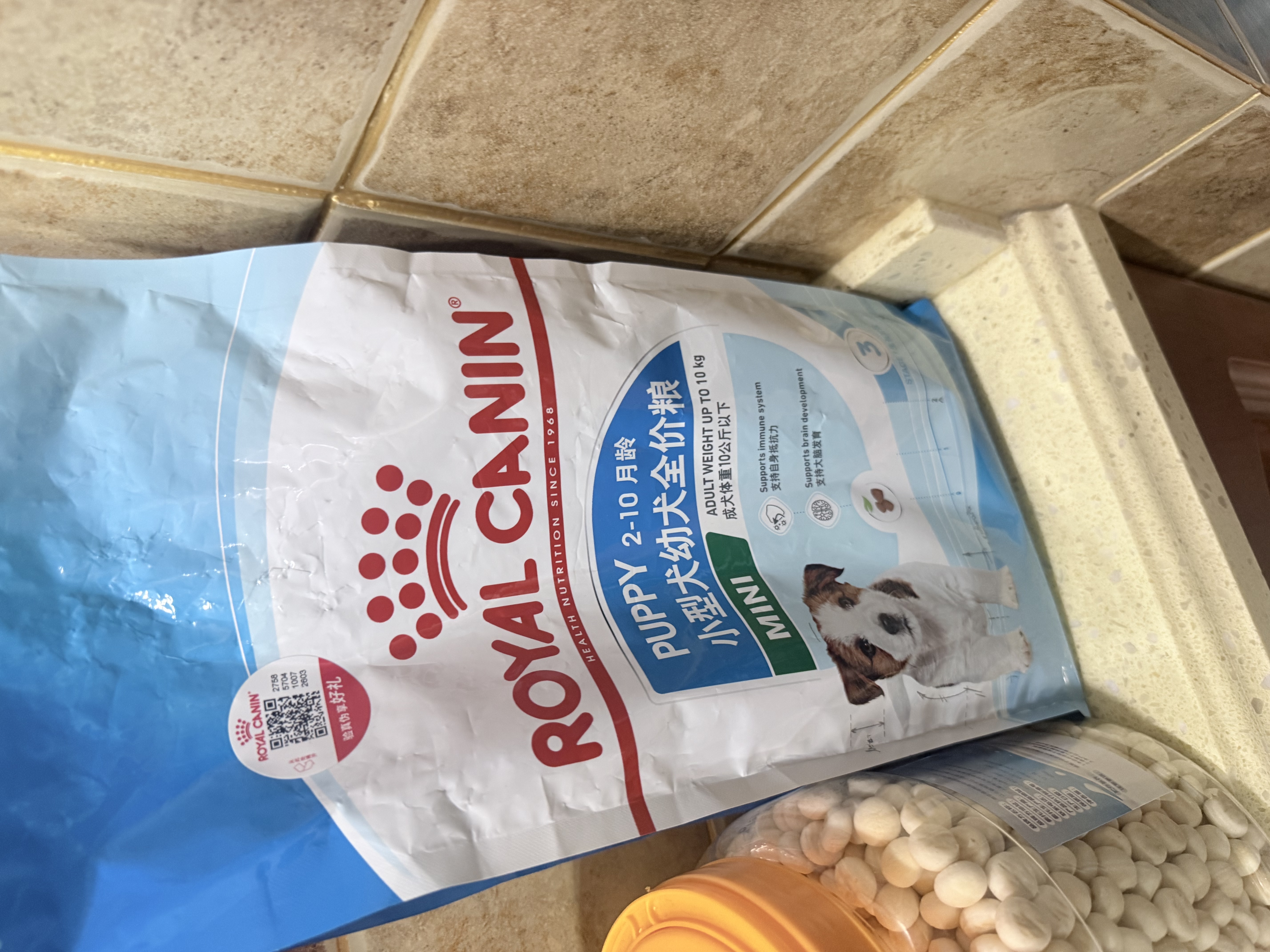 皇家狗粮 幼犬狗粮 宠物 小型犬 MIJ31 全价犬粮 2-10月 2KG 实拍图