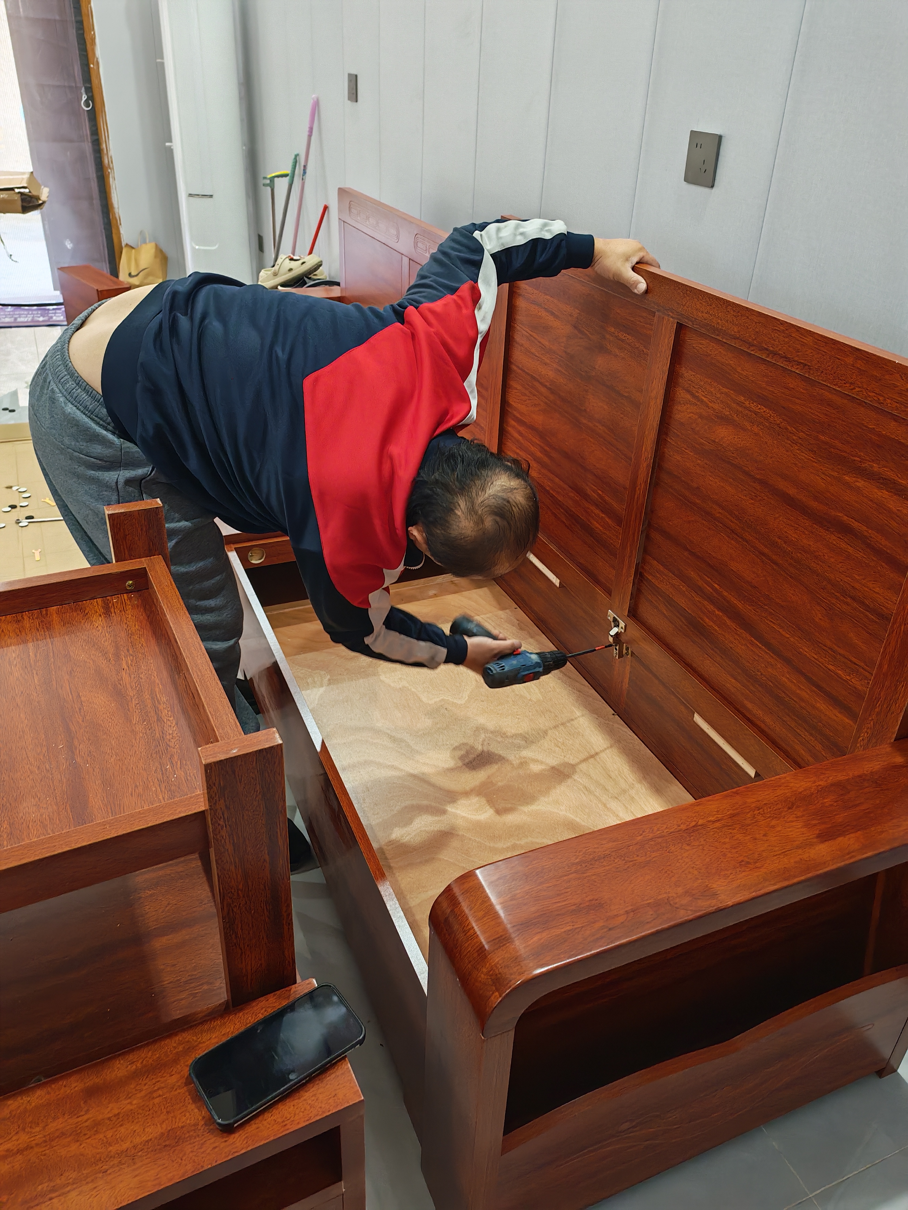 辰娅 实木沙发 胡桃木实木沙发组合现代中式冬夏两用大小户型储物家具 【特价冲量】四人位+贵妃榻+茶几 实拍图