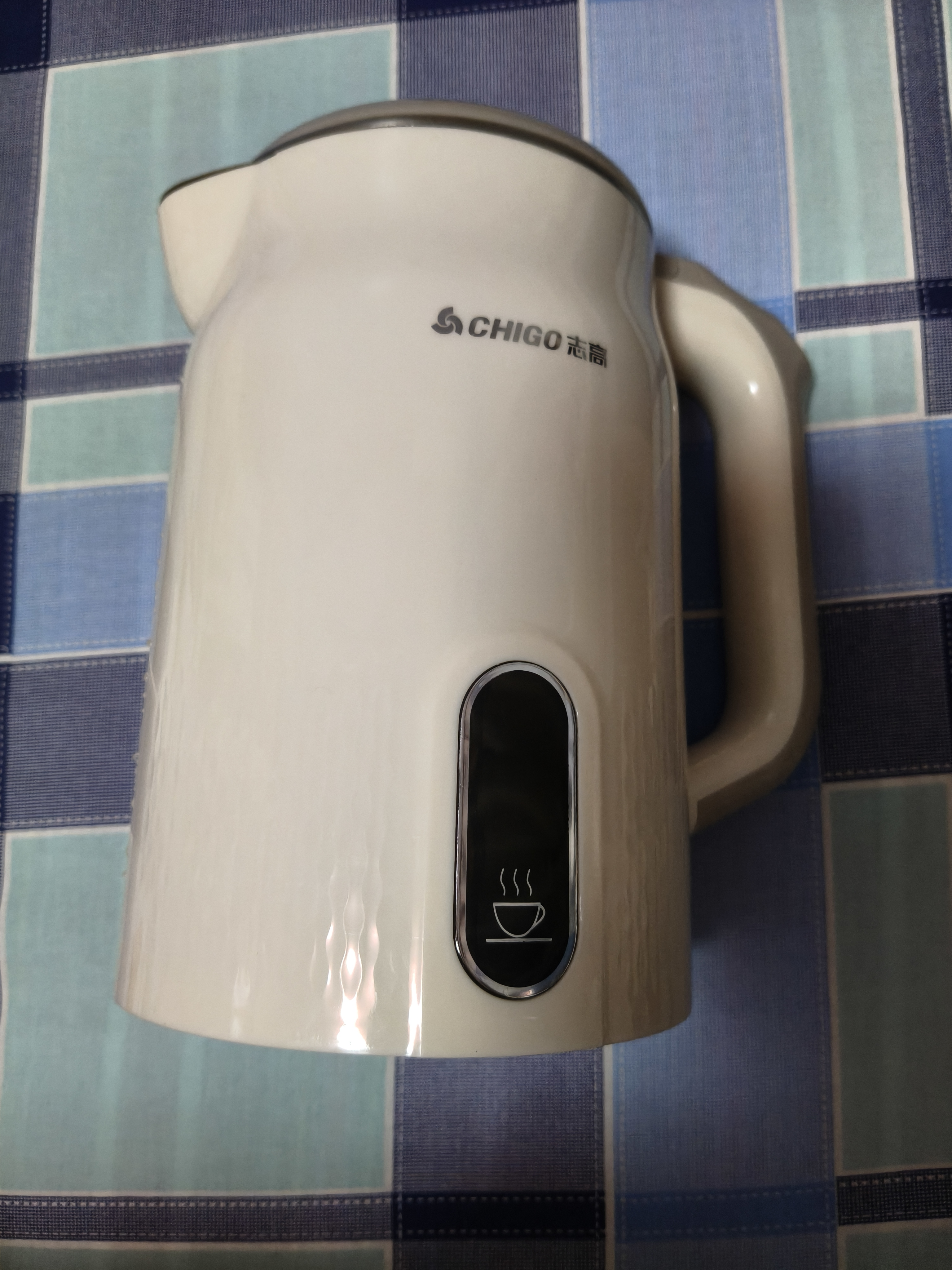 志高（CHIGO）烧水壶电热水壶电水壶双层防烫1.8L大容量家用烧水壶304不锈钢内胆大功率快速烧水 实拍图