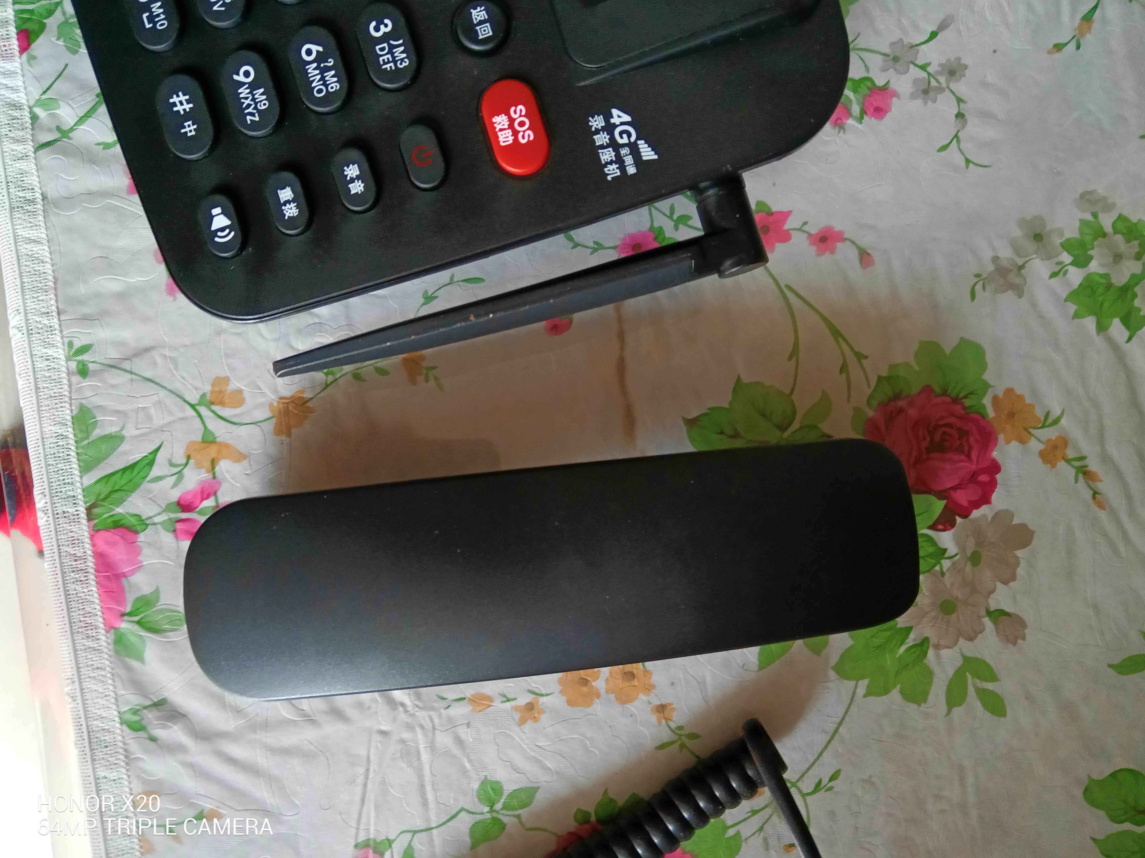 宝泰尔4g全网通 插卡电话机 插卡座机 移动固话 移动联通电信广电4g5g手机卡 录音功能家用办公W269黑色 实拍图