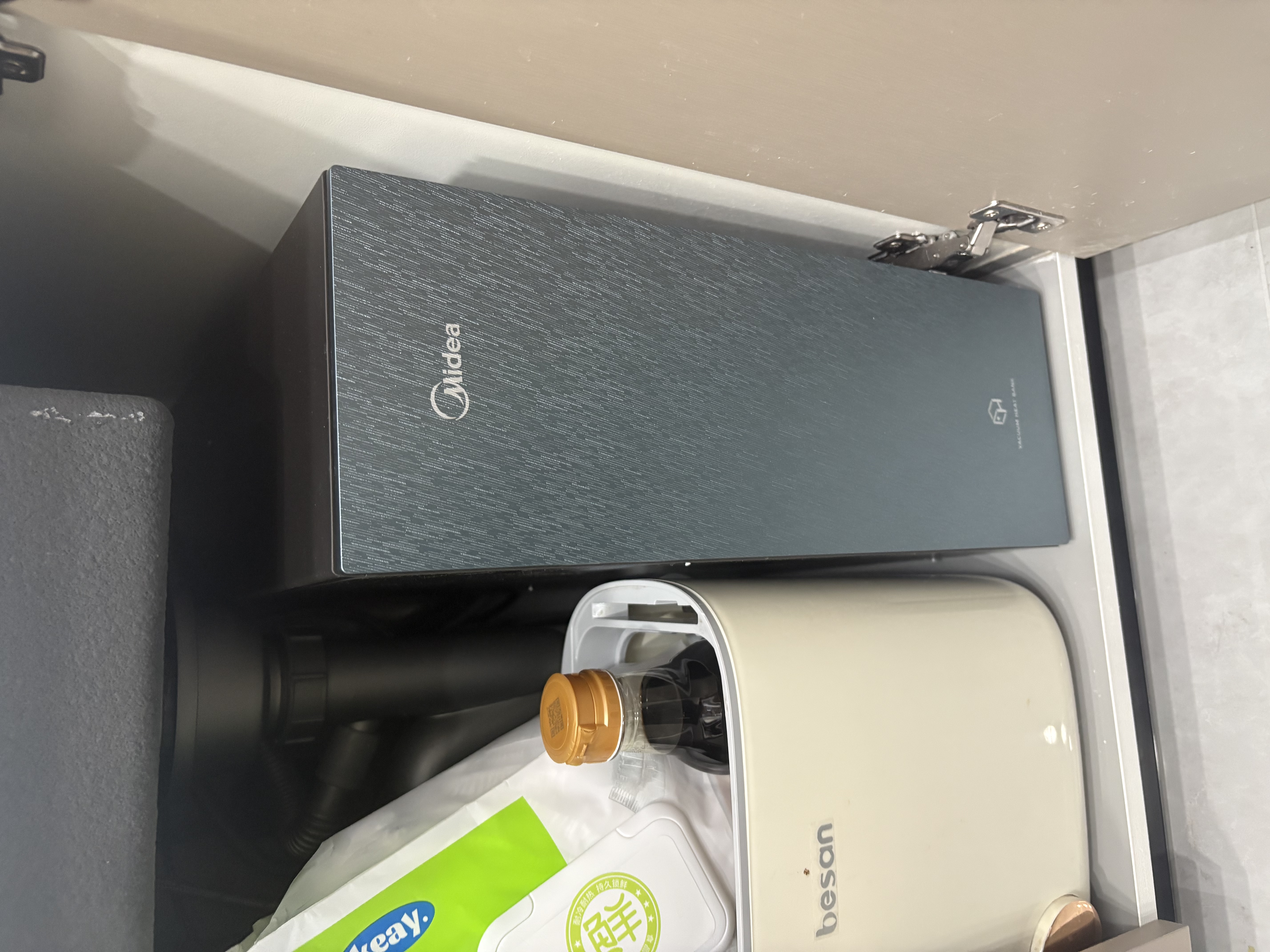 美的（Midea）家用加热净水器 星河5.0真沸腾直饮净热一体机1000G温热水1800GRO反渗透0阻垢剂抑菌厨下净饮机 实拍图
