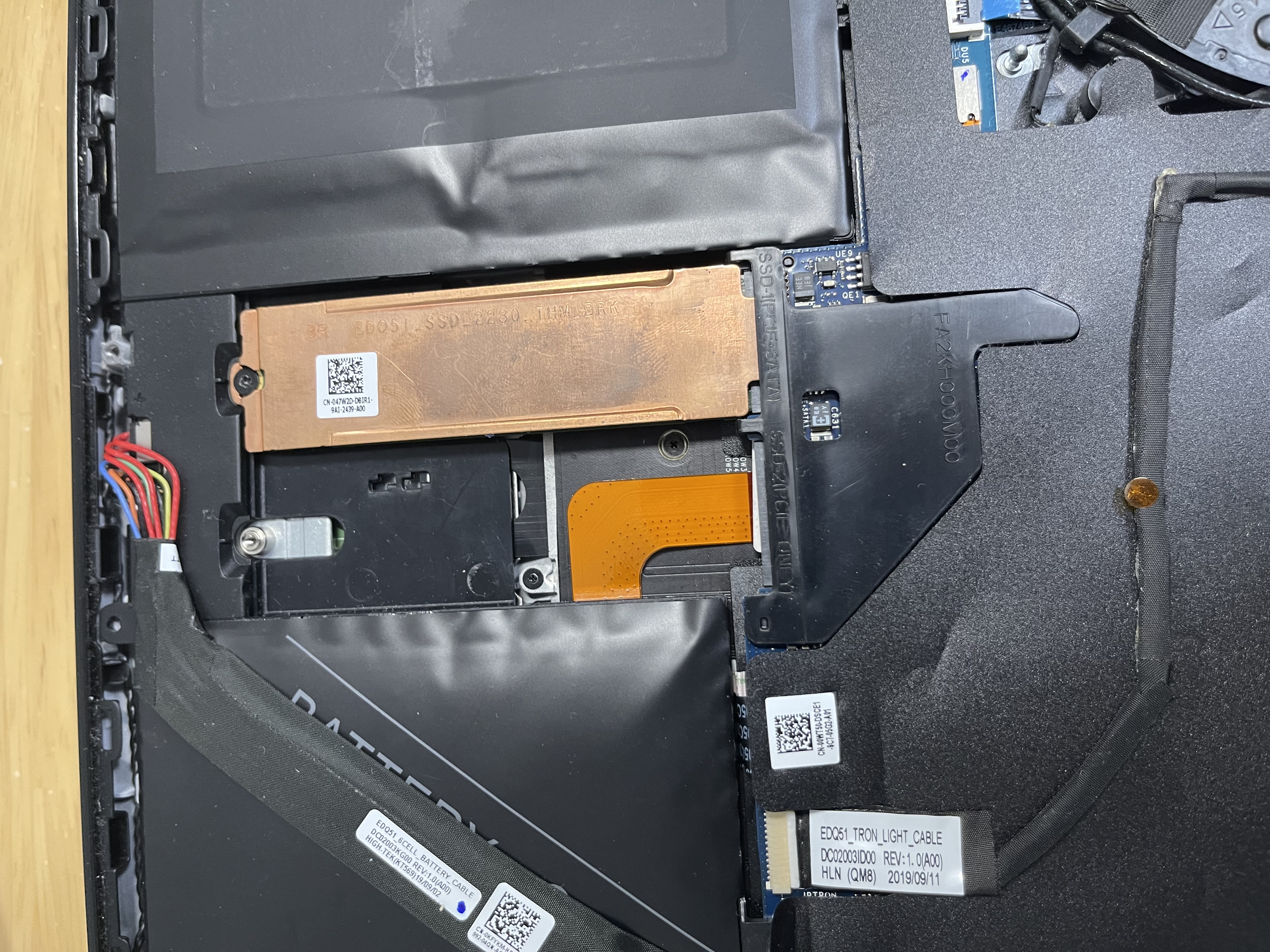 Sandisk闪迪2TB SSD固态硬盘3200MB/s读速PLUS性能加强M.2接口NVMe协议PCIe3.0高速笔记本电脑大容量扩容2280 实拍图