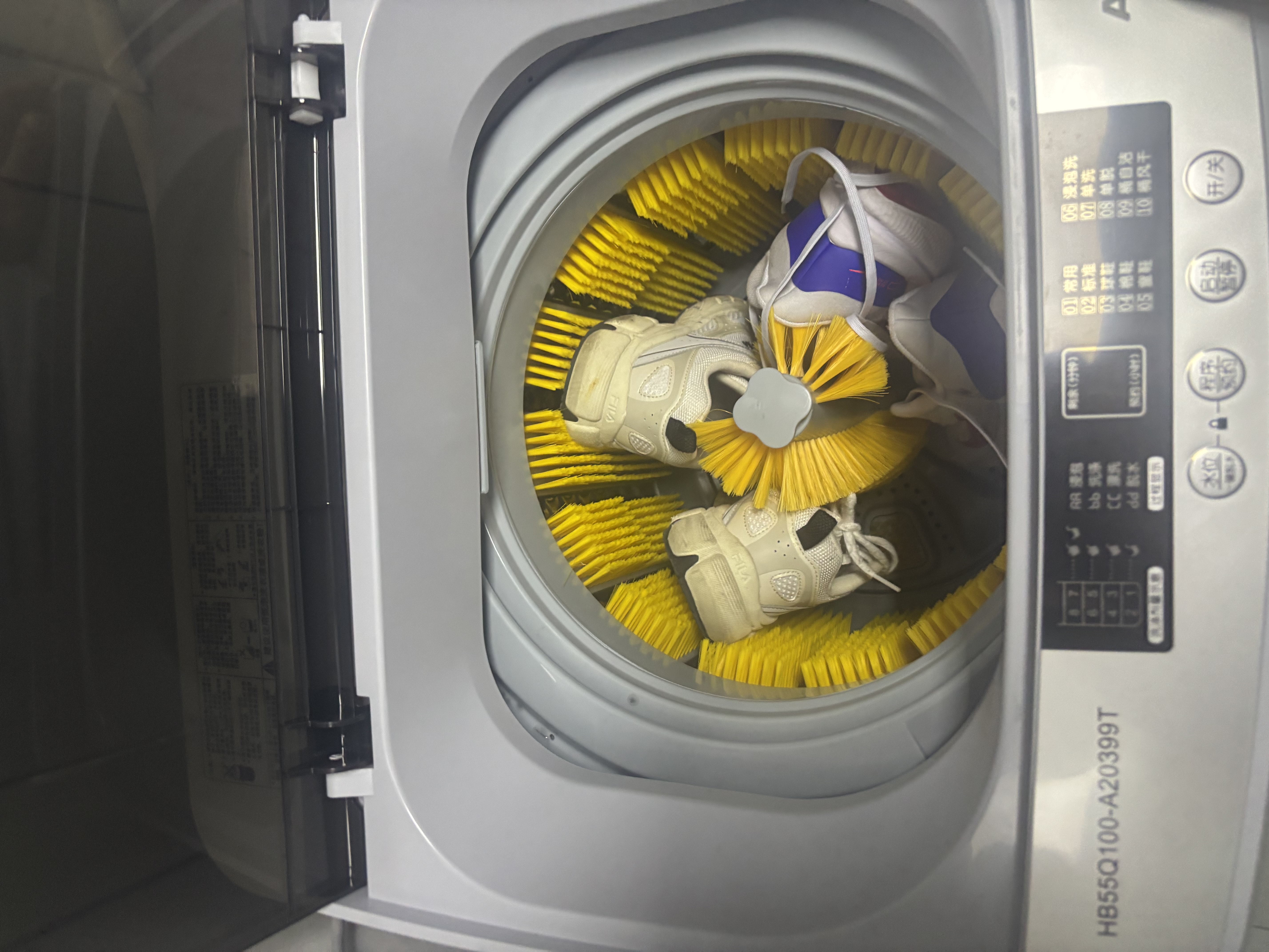 奥克斯（AUX）全自动免拆鞋带洗鞋机家用宿舍小型懒人刷鞋神器 洗脱一体擦鞋机洗袜机鞋衣两用洗鞋机刷鞋机 100款【全自动洗脱】10壁刷+风干+底刷 实拍图