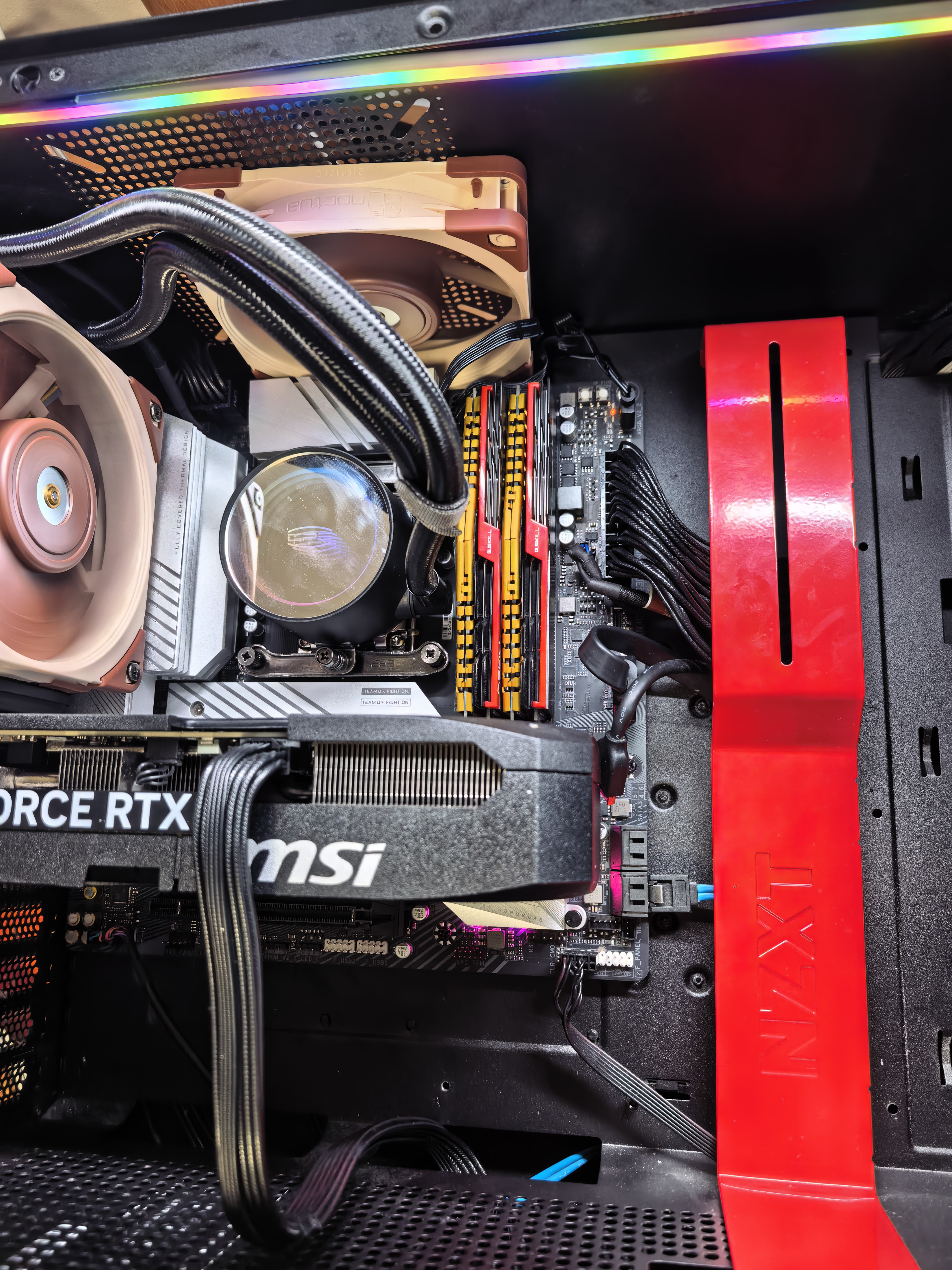 技嘉主板CPU套装小雕WIFI B760M AORUS ELITE WIFI6E DDR4 GEN5+英特尔酷睿i5-14600KF盒装处理器 实拍图