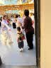 SHUKIKU儿童书包幼儿园背包防丢户外旅游防泼水超轻双肩包橙红S+码 实拍图