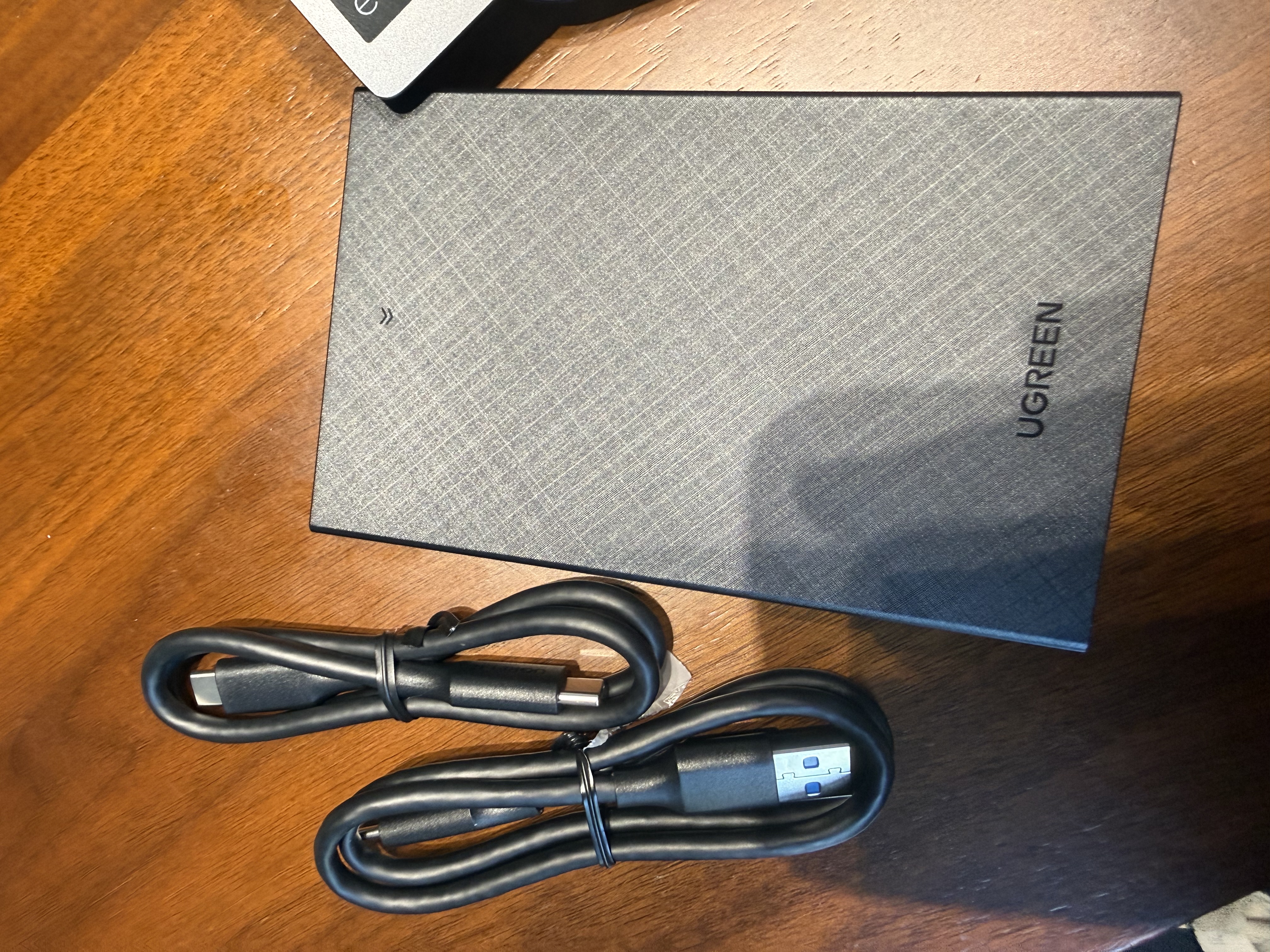 绿联Type-C移动硬盘盒 2.5英寸USB3.1外置硬盘盒 适用笔记本电脑台式机外接SATA串口SSD固态机械硬盘 实拍图