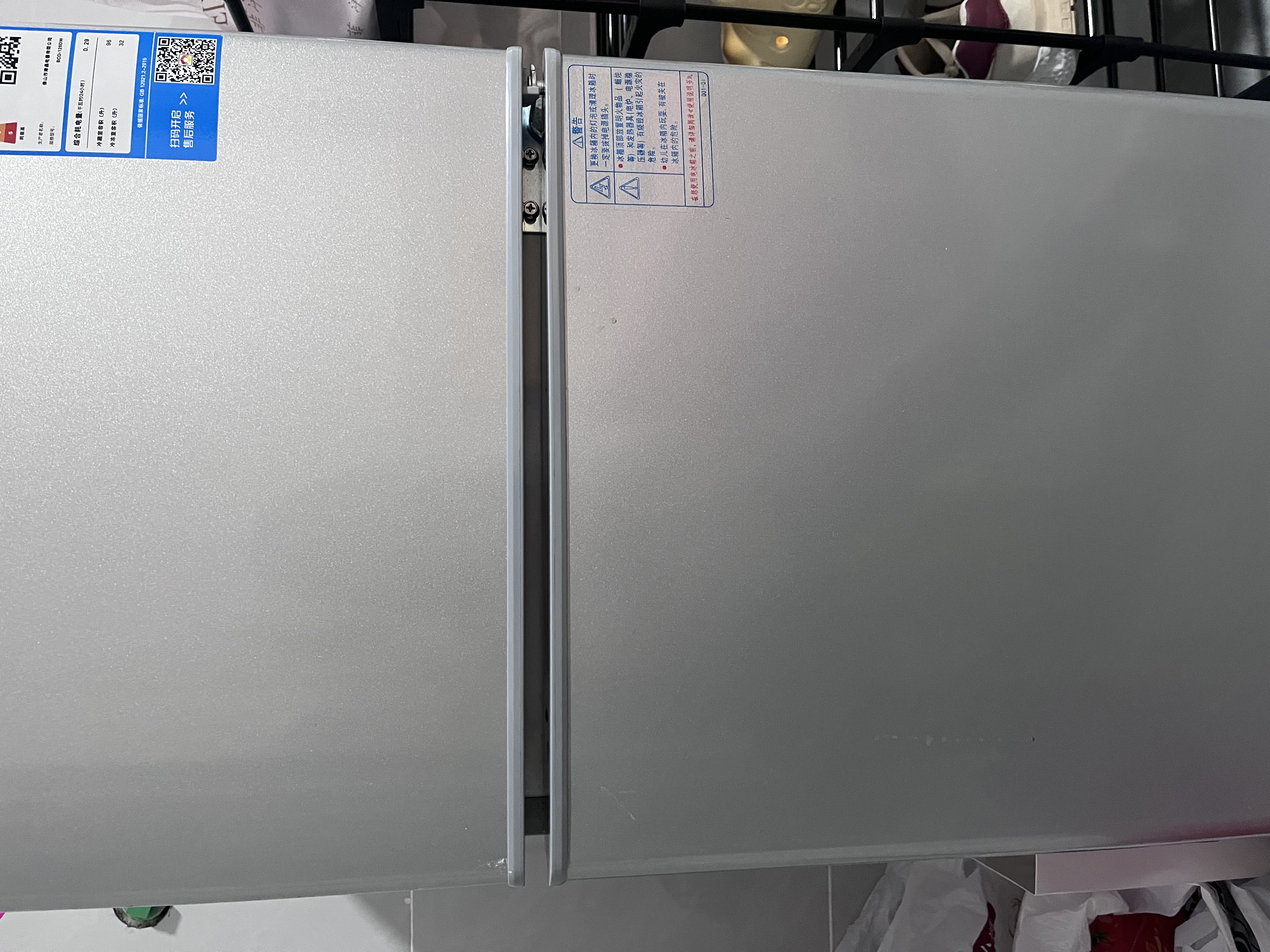 志高（CHIGO）小冰箱迷你小型家用冷藏冷冻两用宿舍出租房用双门办公室电冰箱节能省电 【一级能效】118L银色【全国联保丨节能省电】 实拍图