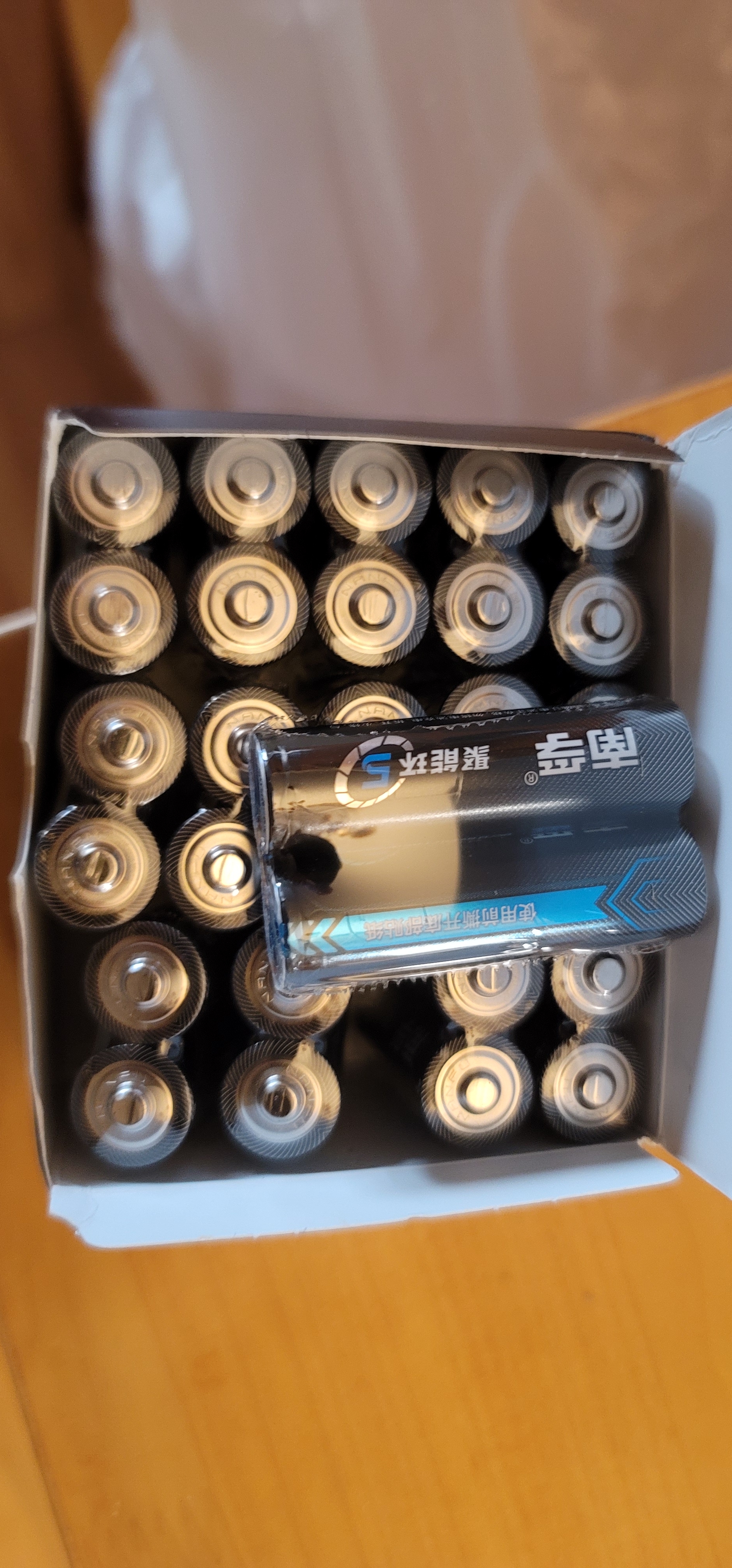 南孚聚能环5号30粒 酷黑系列适用于电动玩具/鼠标/燃气表/体重秤/遥控器/血氧仪等 LR6 实拍图