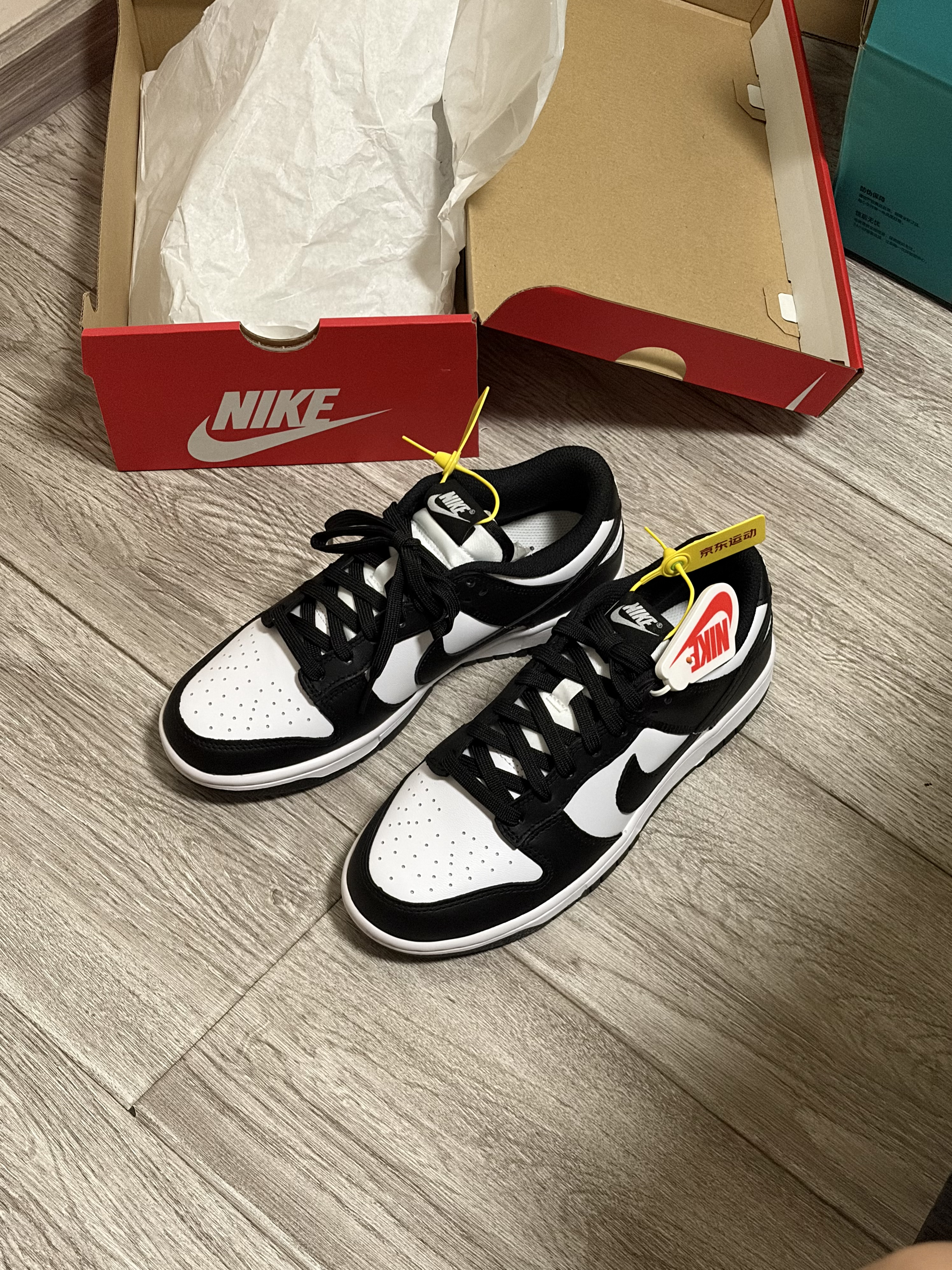 耐克NIKE女休闲板鞋 DUNK 运动鞋DD1503-101白黑38.5 实拍图