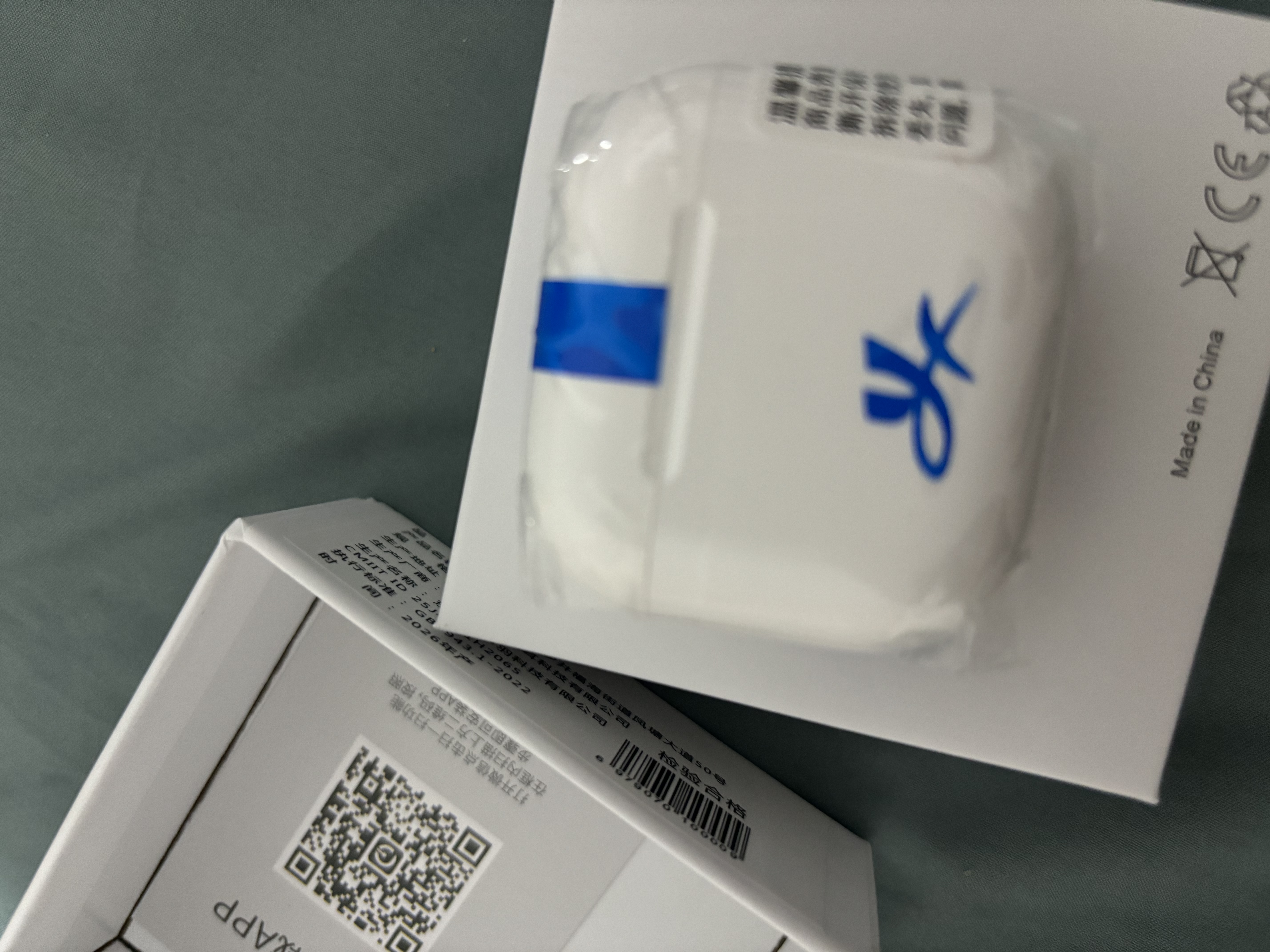 华强北新款【直营正品丨降噪Air4代】 蓝牙耳机真无线适配苹果主动降噪半入耳式国家补贴iPhone17/16/15Pods 【降噪全功能pods顶配版】 【主动降噪+空间音頻+三真电量】 实拍图