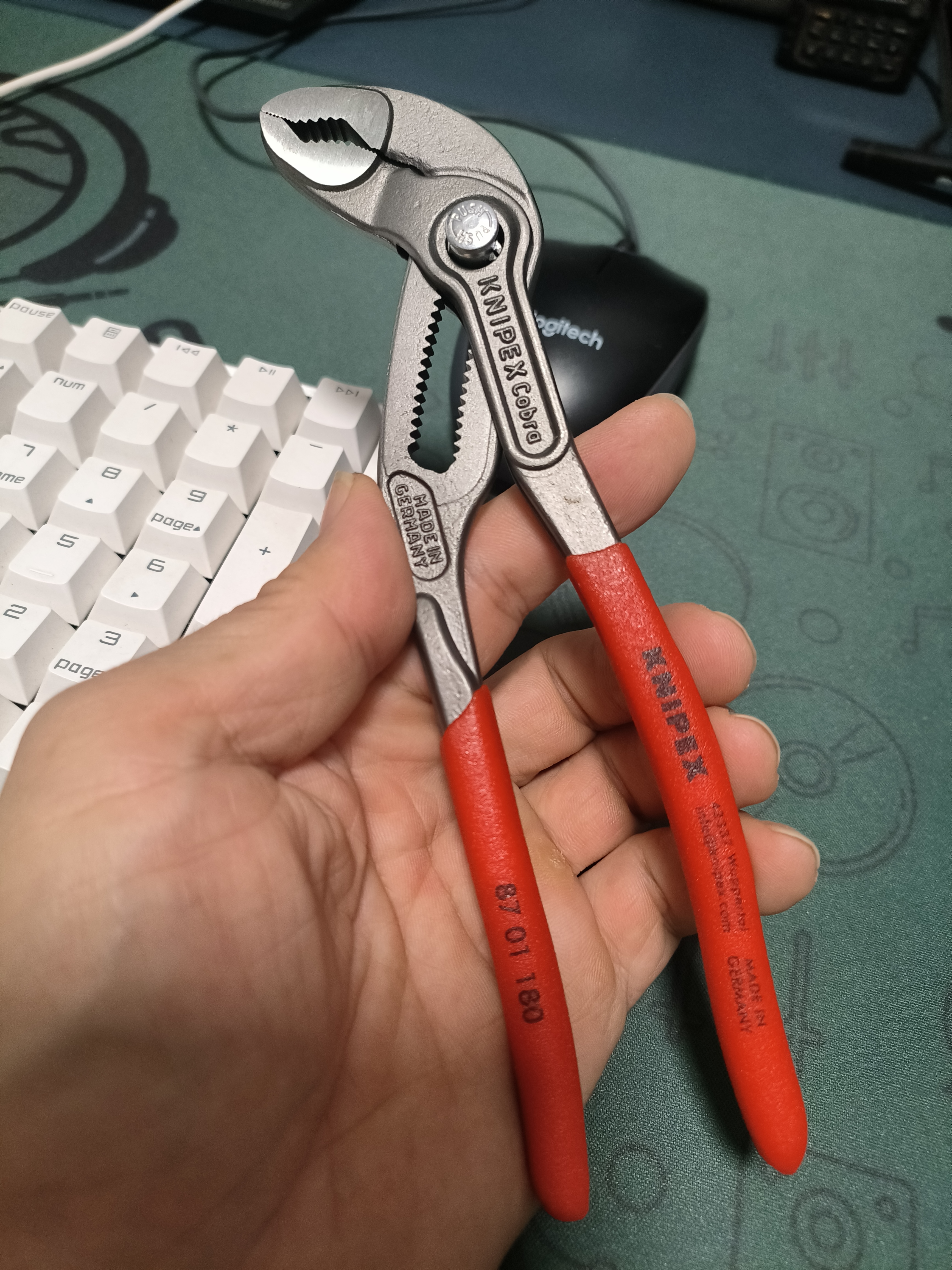 凯尼派克（KNIPEX）87 01 180 Cobra 高科技水泵钳德国可调节水泵钳水管钳8701系列 实拍图