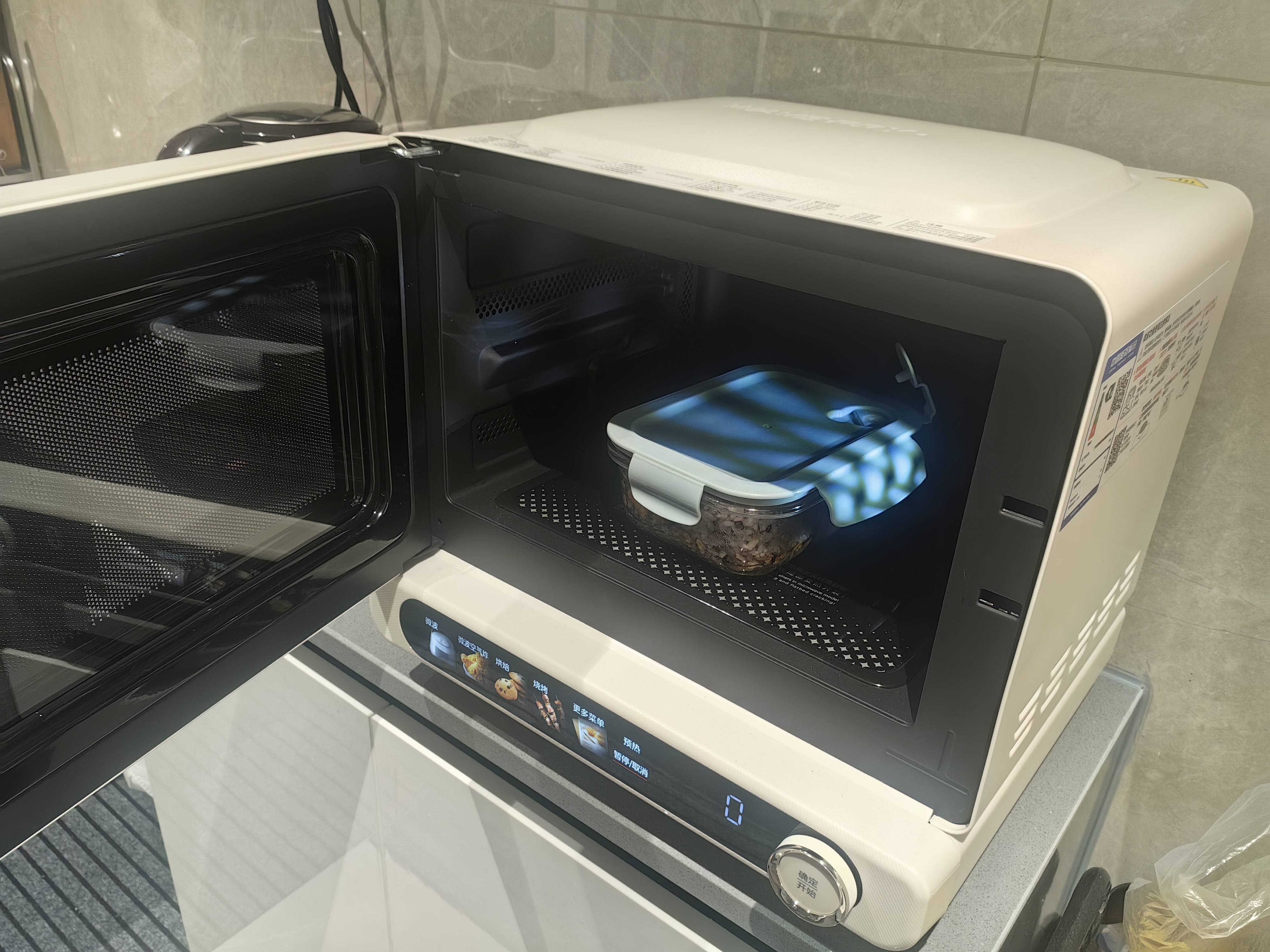 美的（Midea）小滋味2.0微烤炸一体机彩膜触控变频平板顶部烤管热风微波炉电烤箱空气炸一体2026新款F15 实拍图