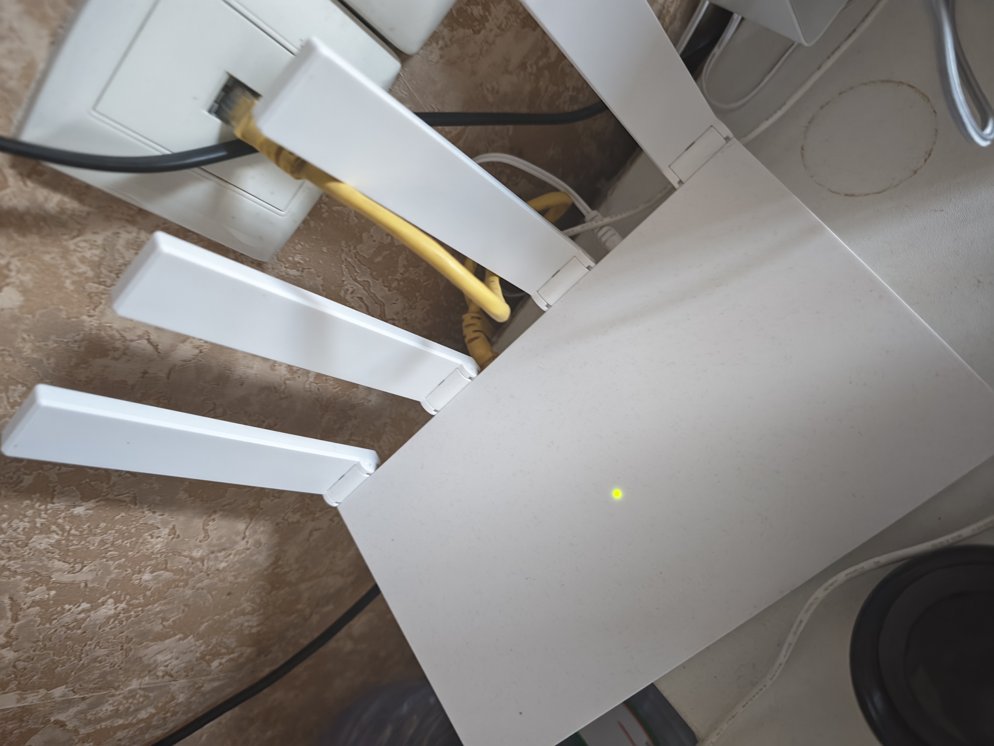 华为路由AX3 双频合一 自动优选 wifi6/多连不卡无线家用穿墙/AX3000/高速千兆路由器 实拍图