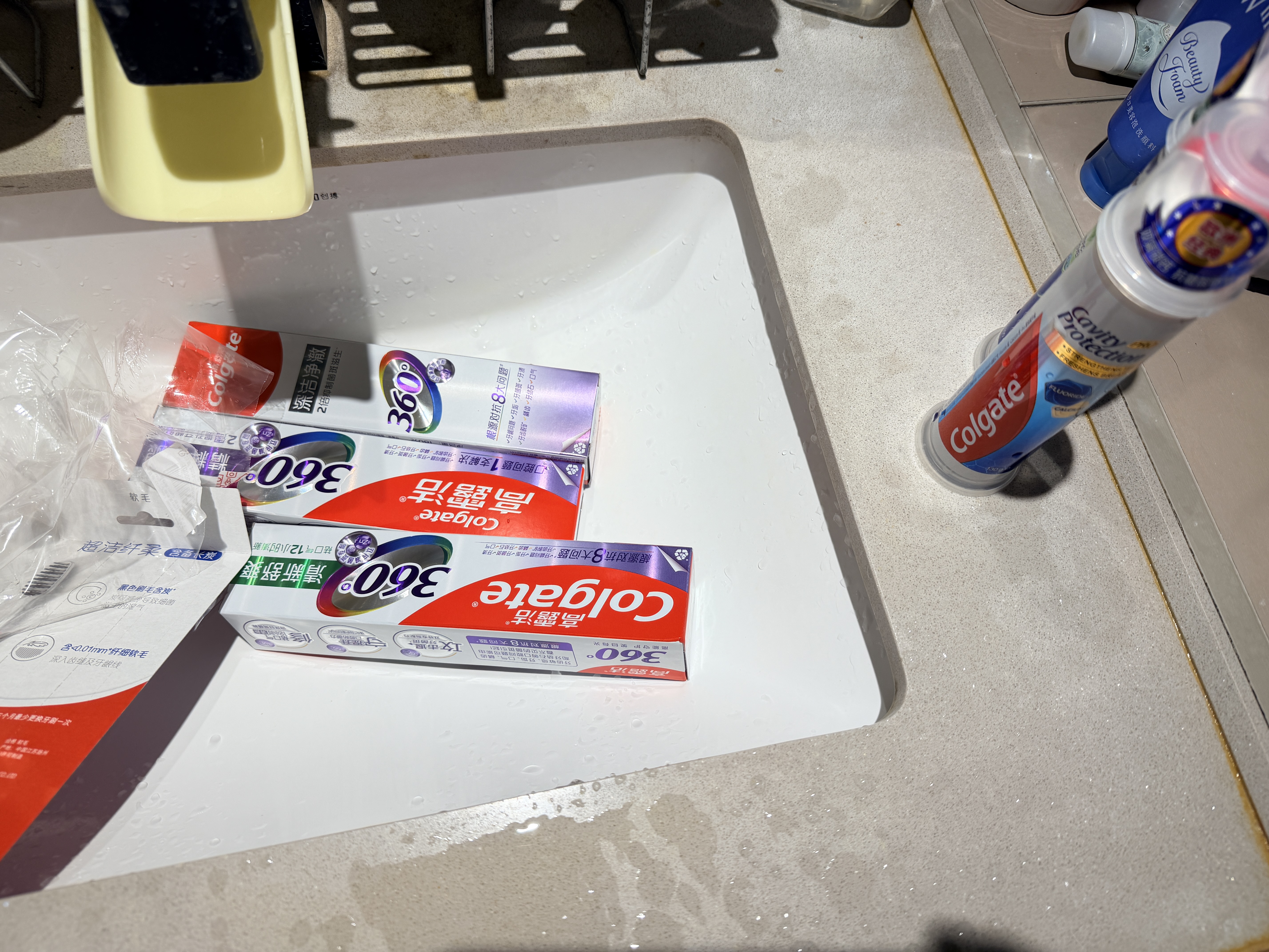 高露洁（Colgate）360°多效护理脱敏牙膏3+3牙膏牙刷套装护龈含氟防蛀清新口气 实拍图