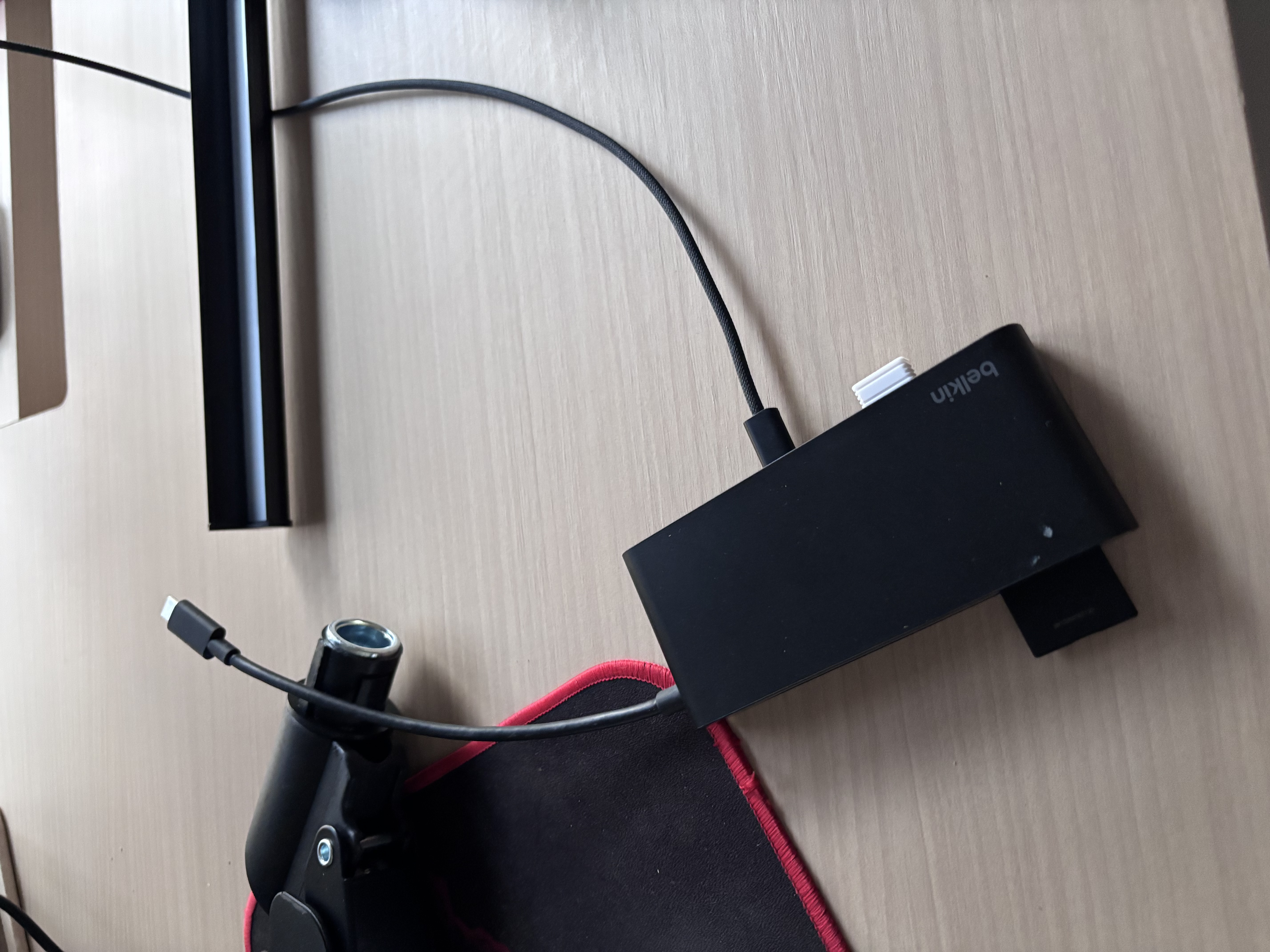 贝尔金（BELKIN）拓展坞8合1 USB扩展器Type-C拓展MacBook笔记本电脑转接2.5G网口/HDMI/TF/SD读卡器 实拍图