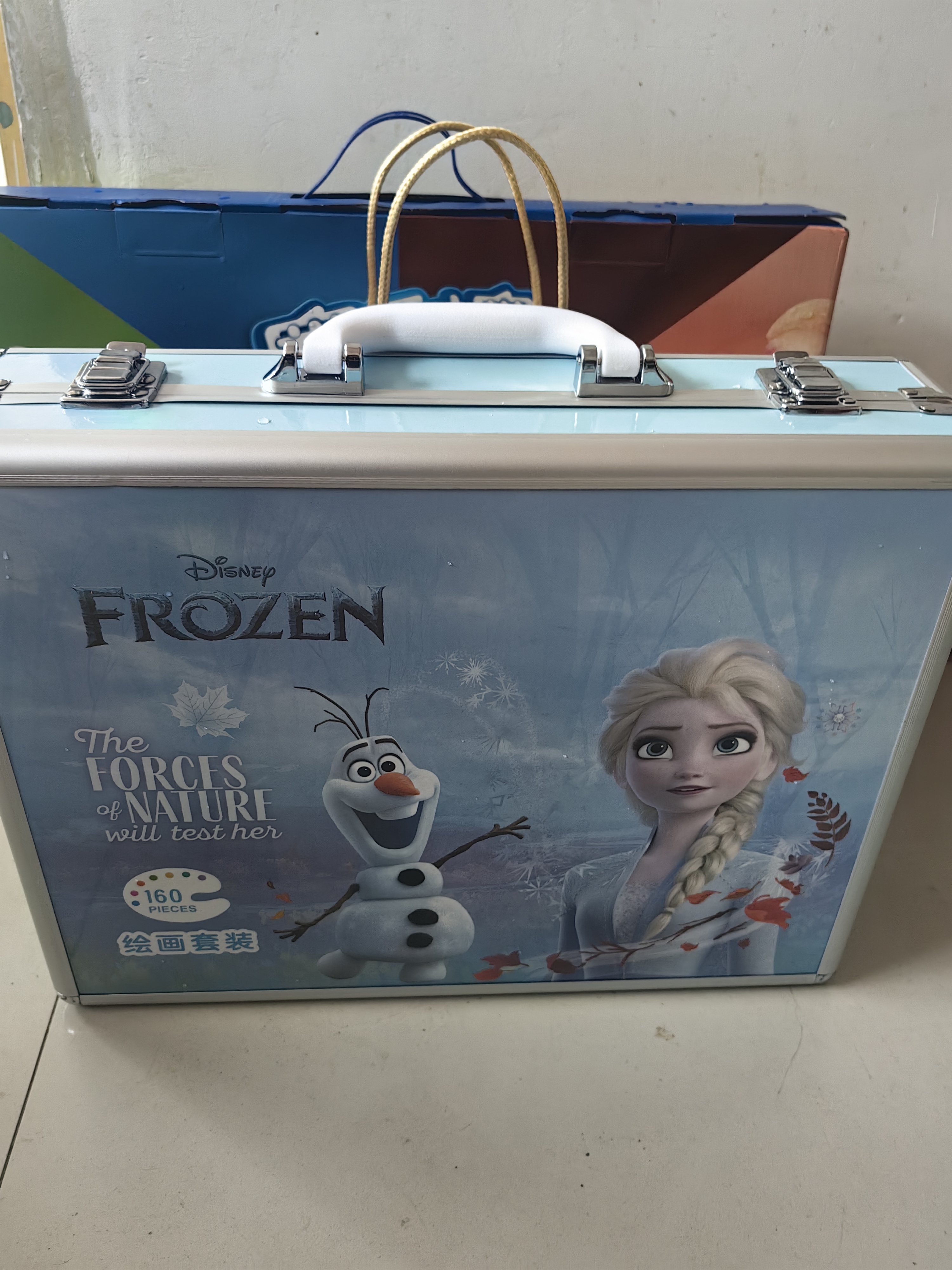 迪士尼（Disney）绘画礼盒160件儿童文具礼盒水彩笔 镭射款艾莎公主女孩生日礼物玩具画画套装 实拍图