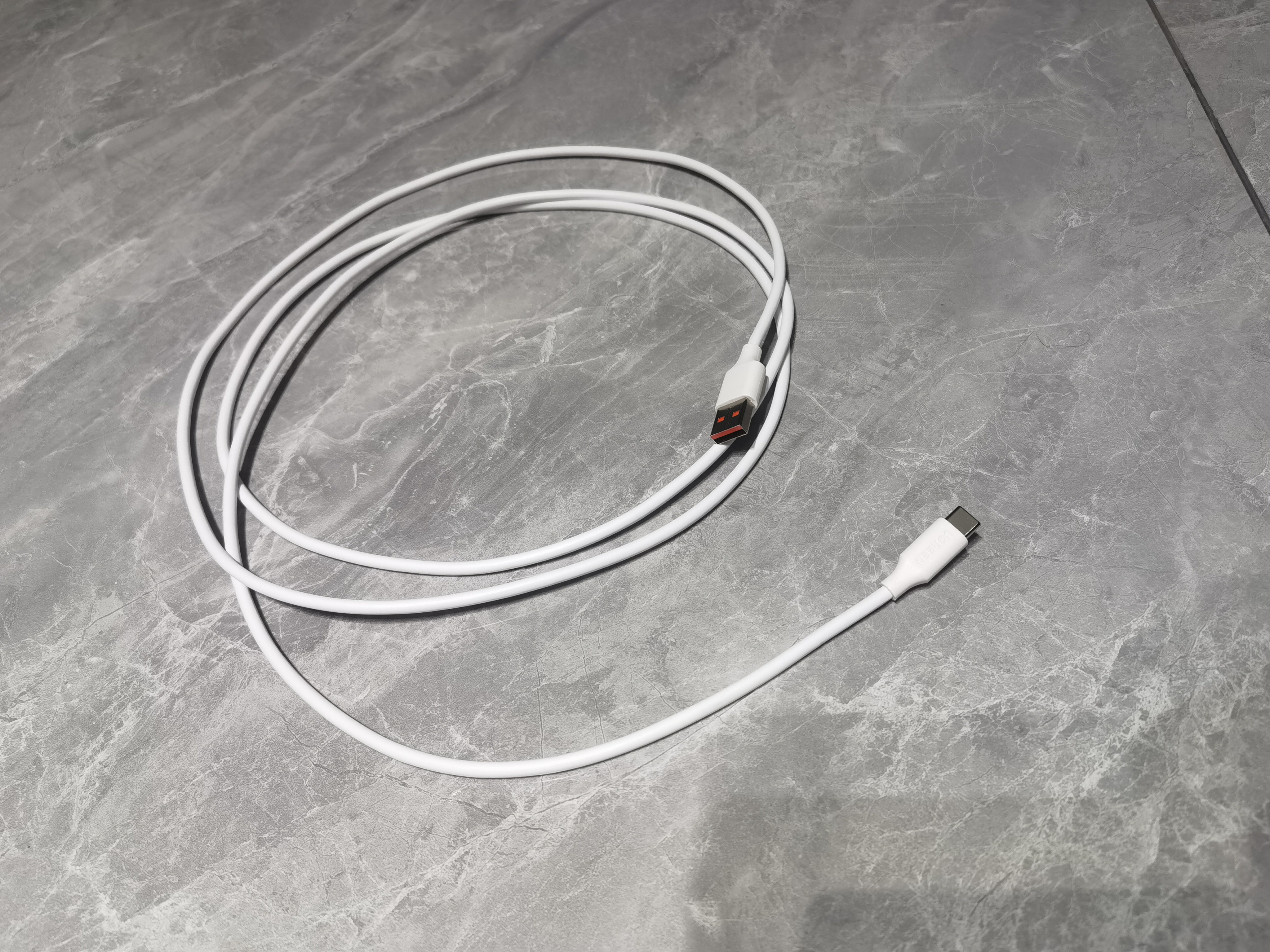 绿联Type-C数据线6A适用华为荣耀100W/88W/66W超级快充充电线Mate90Pro/70/60/Pura70小米安卓手机平板 2米【6A】白色胶壳款 实拍图