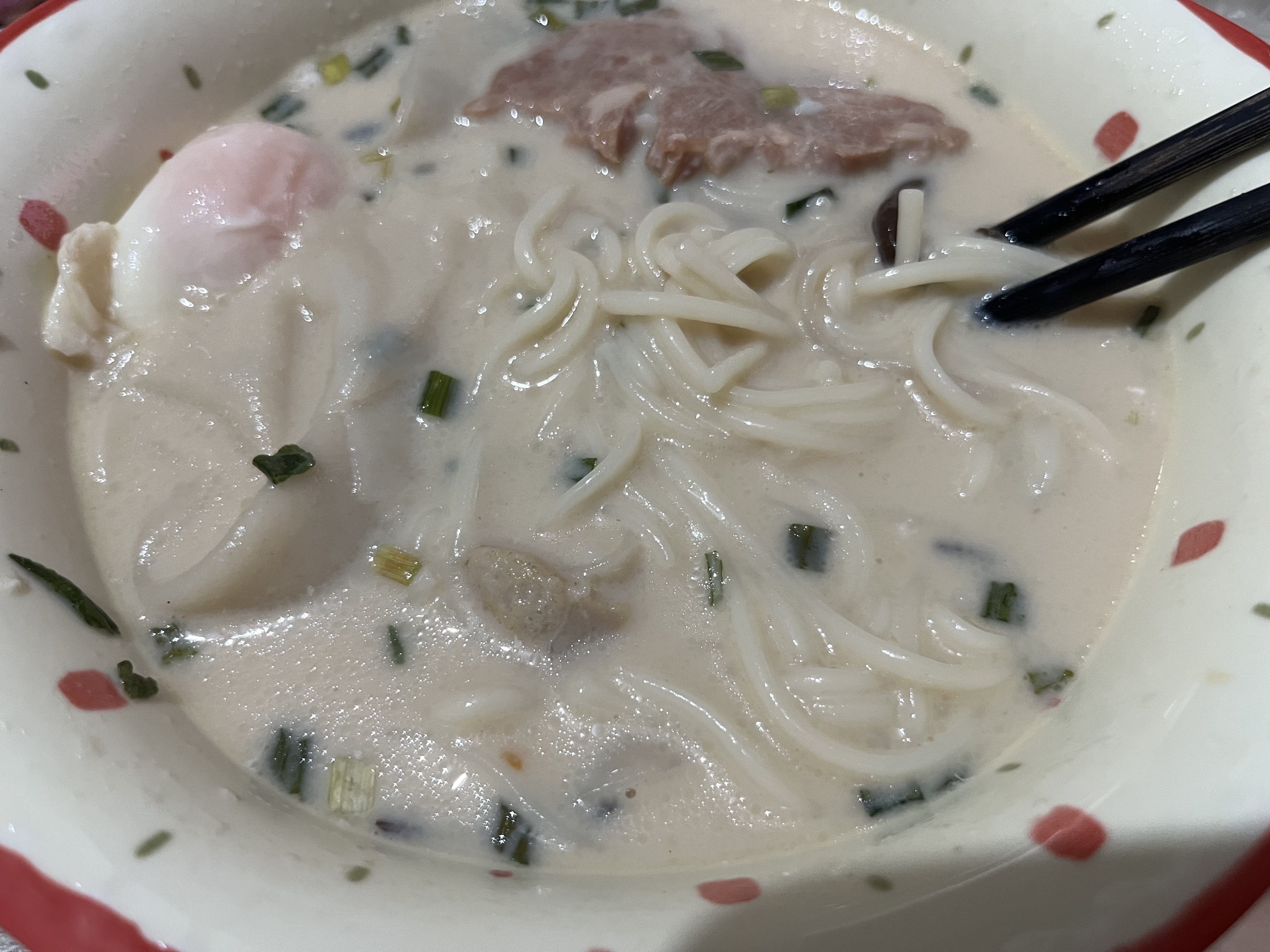 良工坊博多豚骨拉面185.5g速食快煮非油炸汤面猪骨宵夜汤头鲜美肉块大 实拍图