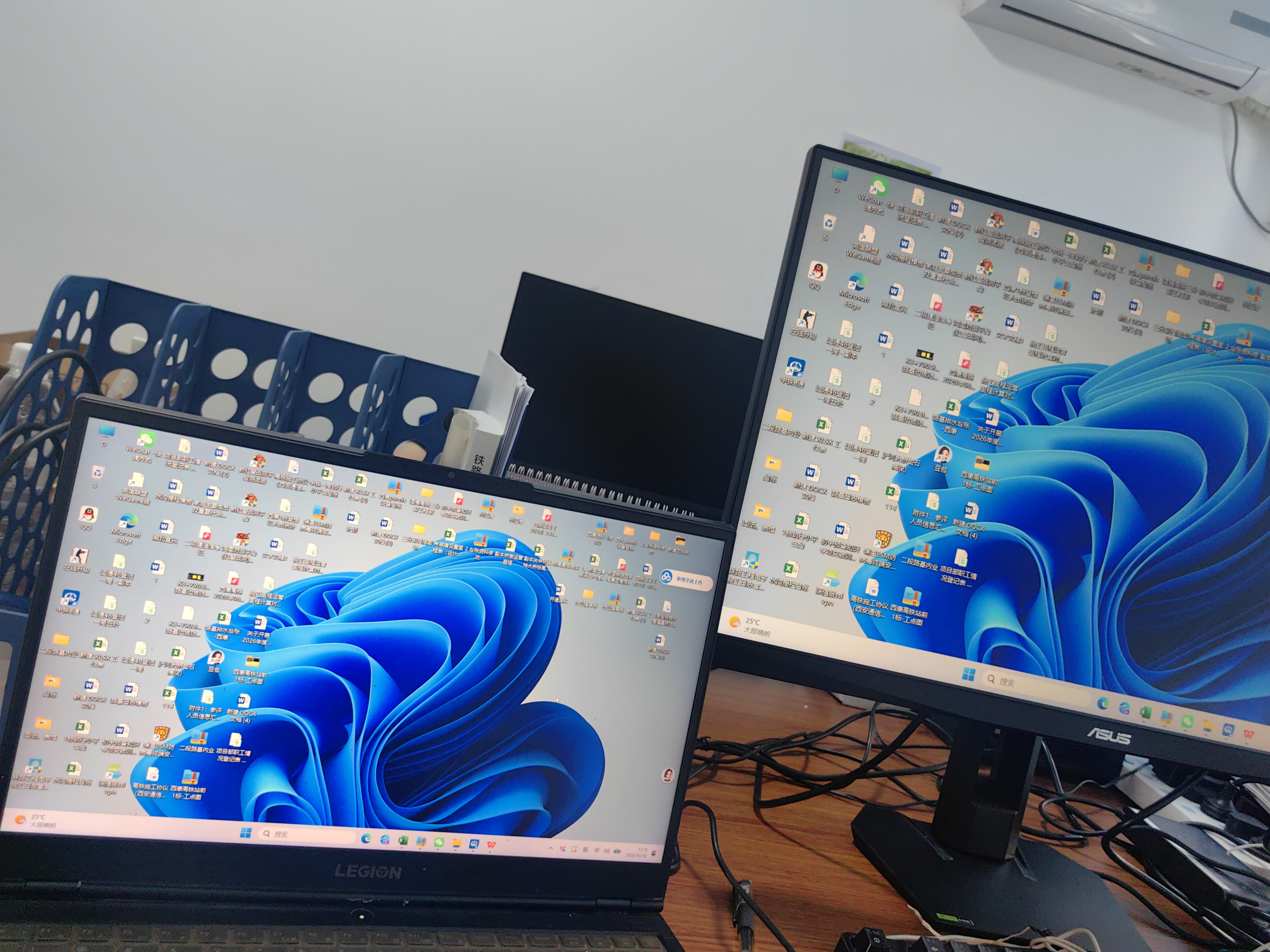 华硕小金刚VG27AQL5F 27英寸显示器2K200Hz显示器超频220Hz FastIPS FreeSync无撕裂 0.3ms响应 HDR400 实拍图