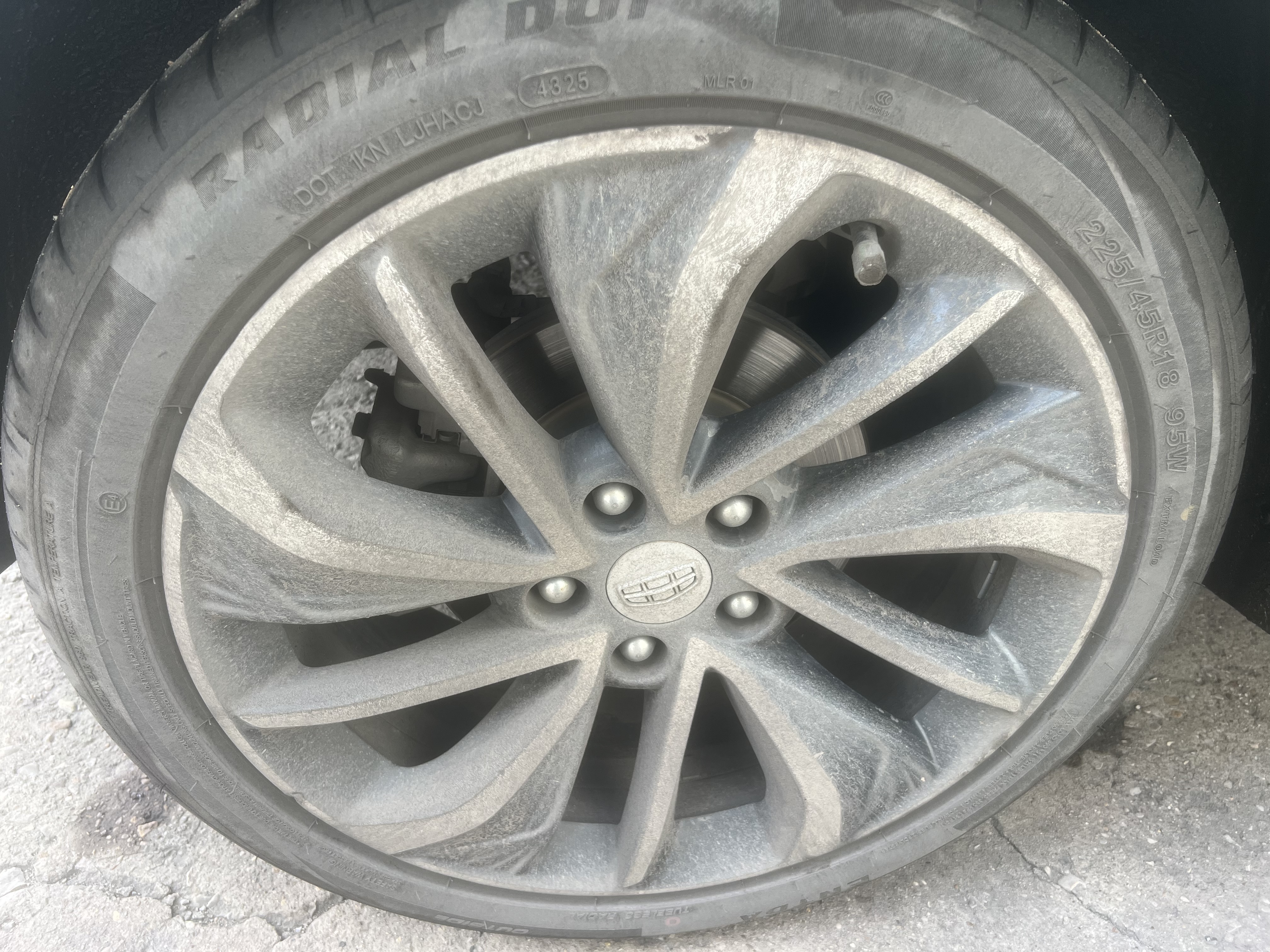 ENTDA朝阳 安达轮胎 汽车轮胎 225/45R18 95W D01 适配速腾/轩朗25年产 实拍图