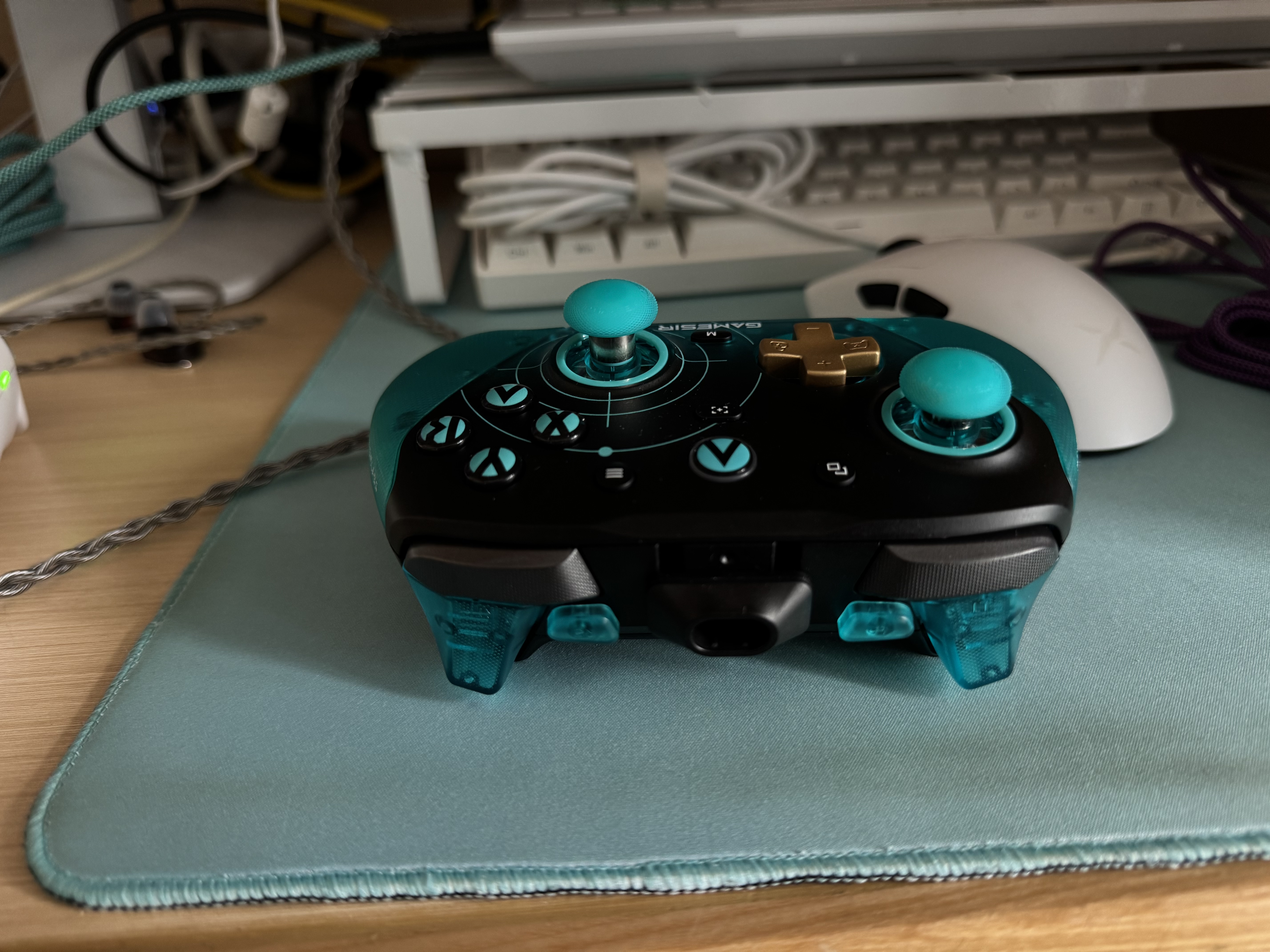 盖世小鸡G7 Pro天王星aimlabs联名8K游戏手柄 8000回报率apex蓝牙PC电脑无线Steam安卓手机fps 影之刃零 实拍图