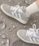 adidas 面包鞋 GRAND COURT BASE 00s休闲板鞋平底鞋男女阿迪达斯 浅灰/白色/树脂黄   40.5 实拍图