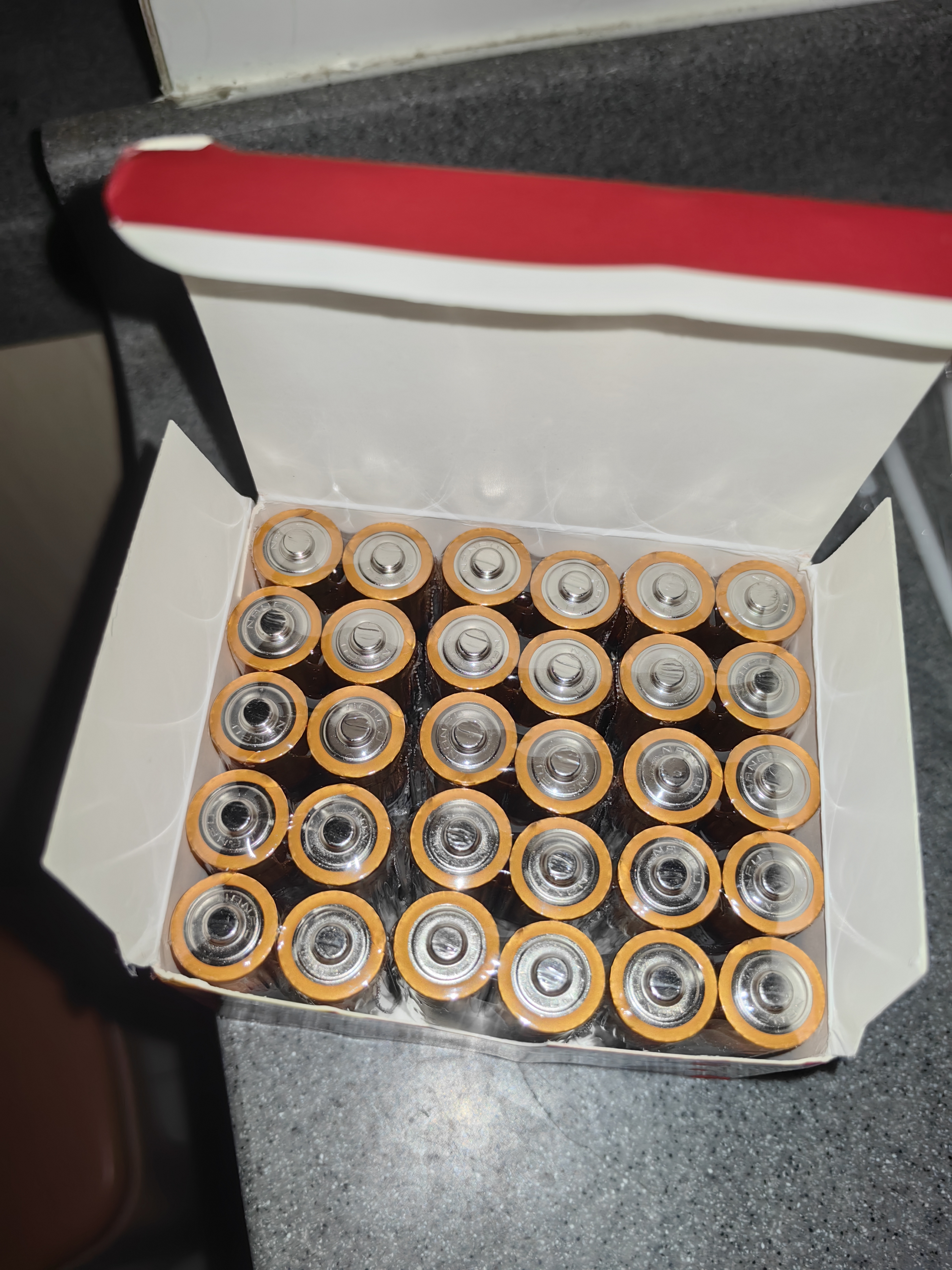 南孚5号电池30粒 五号碱性 聚能环5代 适用耳温枪/血糖仪/鼠标/遥控器/血压计/挂钟/指纹锁/玩具等 实拍图