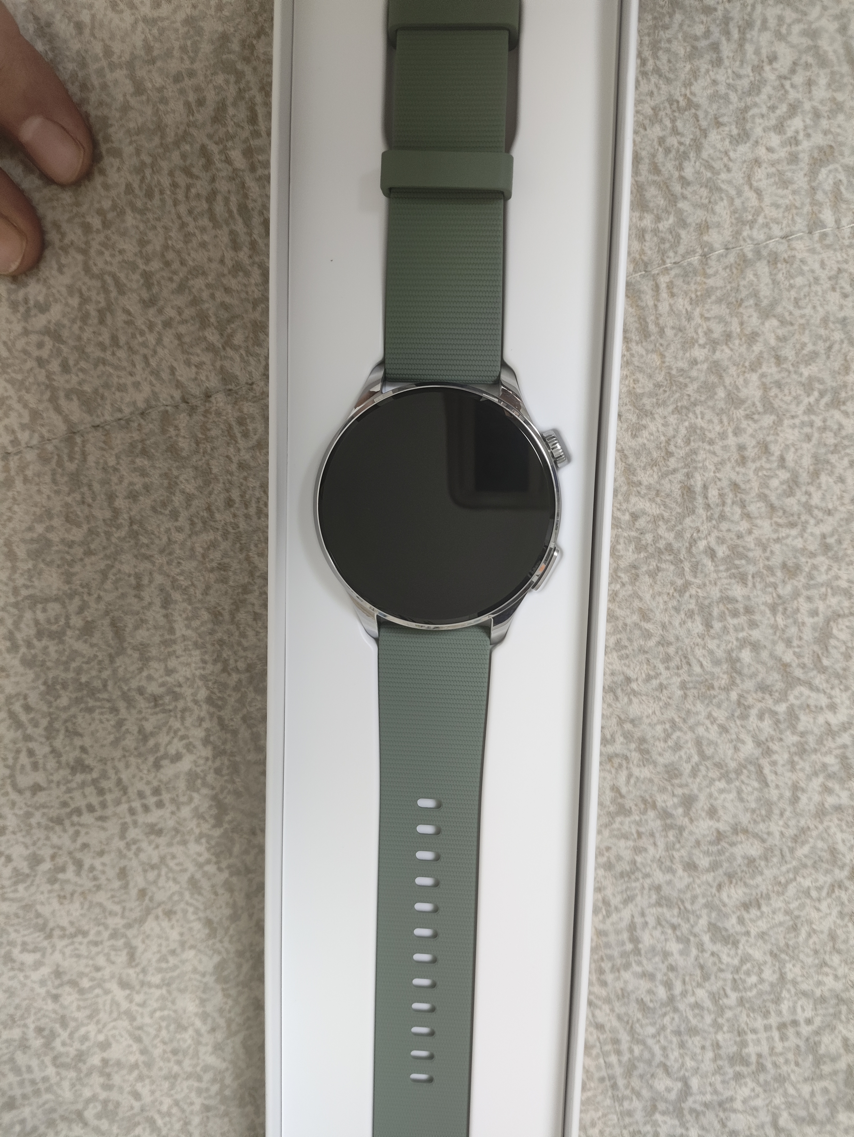 小米（MI）Xiaomi Watch 5 全智能旗舰手表 智能手势控制 心脏健康监测 健身房模式  卡其绿氟橡胶 蓝牙通话 实拍图