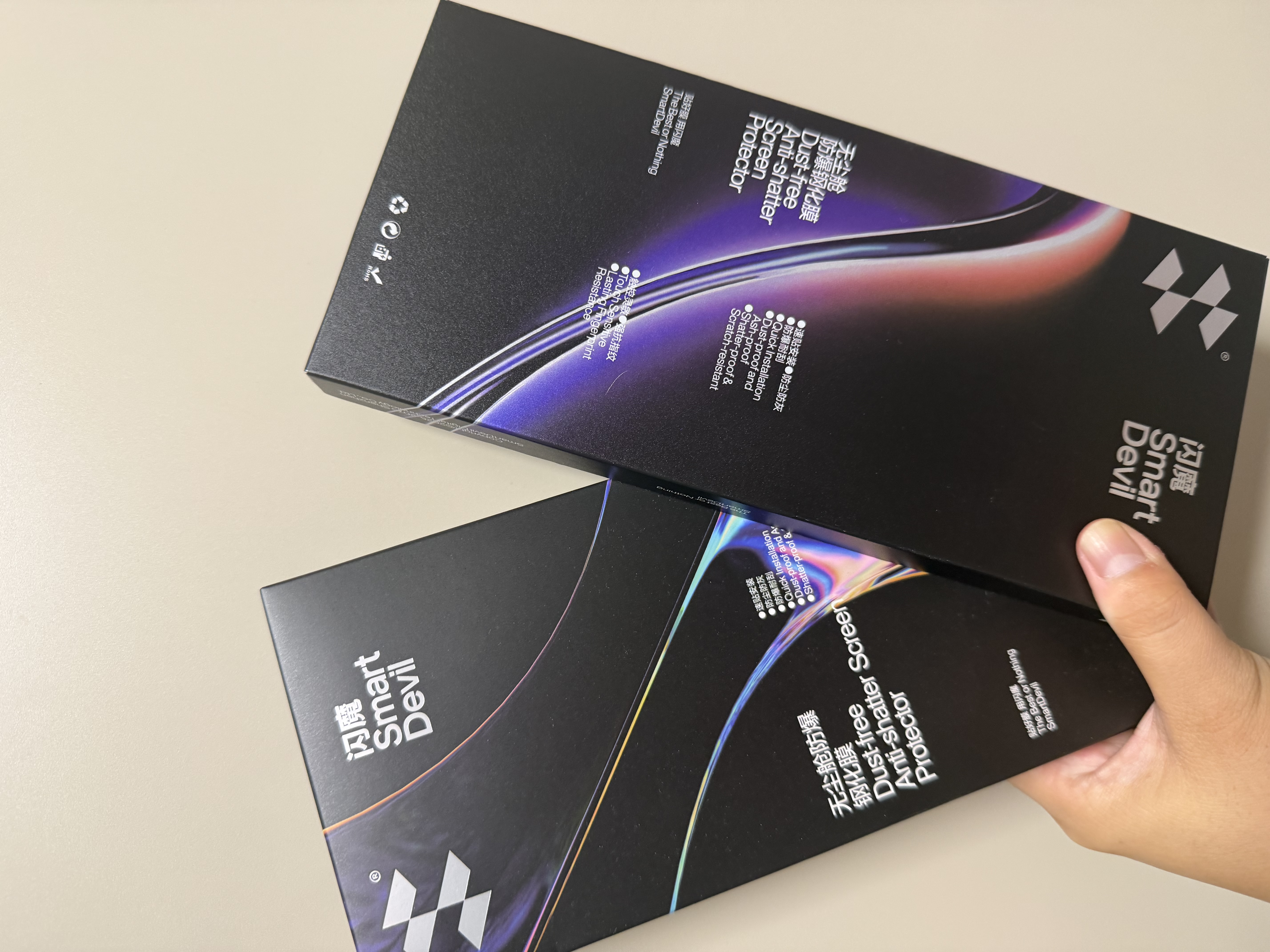 闪魔【AR增透抗反光】适用iPhone18Promax钢化膜苹果17promax手机膜AR增透全屏防尘无尘仓保护膜2片装 实拍图