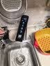 海尔（Haier）净水器鲜活水pro+1200G瞬时1400G抑菌滤芯触控龙头双出水厨房专用台下母婴直饮净水机R883 实拍图