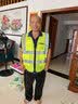 卓防反光背心反光衣建筑施工地警示交通马甲工作服安全服定制logo印字 荧光黄（网格款带口袋） 实拍图