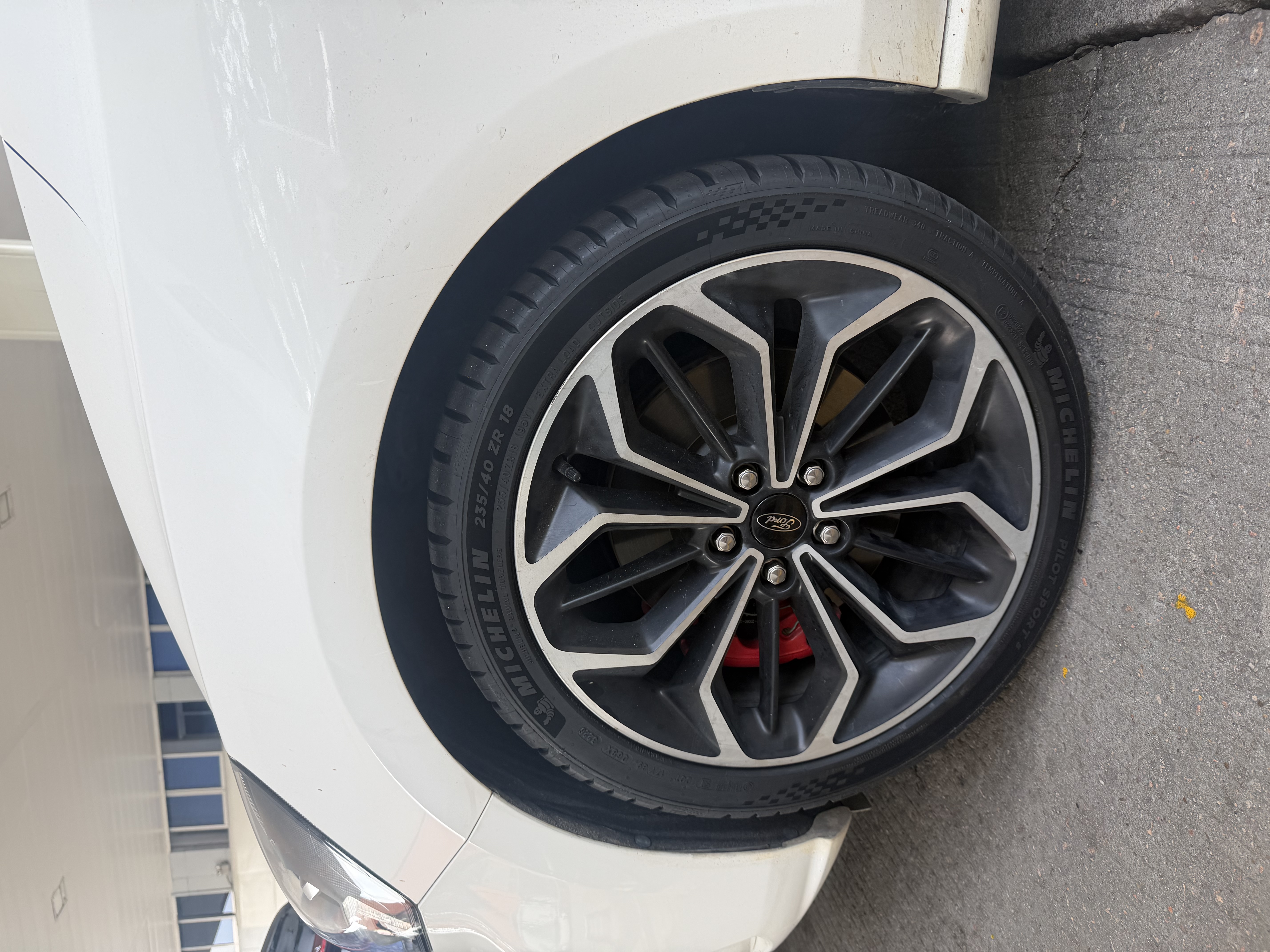 米其林（MICHELIN）汽车轮胎 235/40ZR18 95Y 竞驰PILOT SPORT 5 适配福特福克斯 实拍图