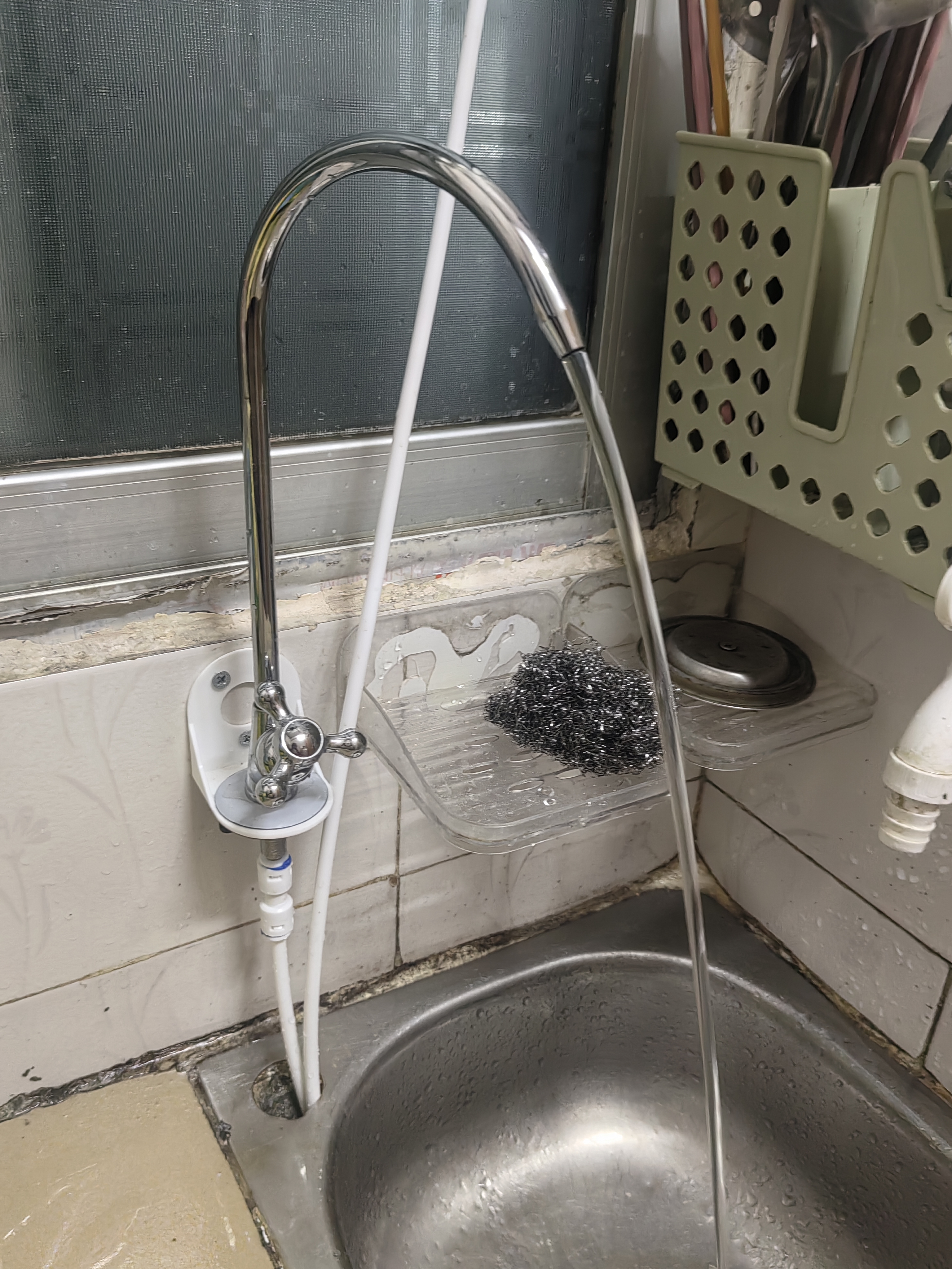 奥克斯（AUX）净水器家用超滤机滤水器厨下式自来水净化器AU27厨房水龙头台式过滤器净水机 实拍图