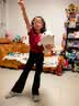 左西女童喇叭裤秋装裤子2026新款儿童薄款瑜伽裤女孩鲨鱼裤 黑色 140 实拍图