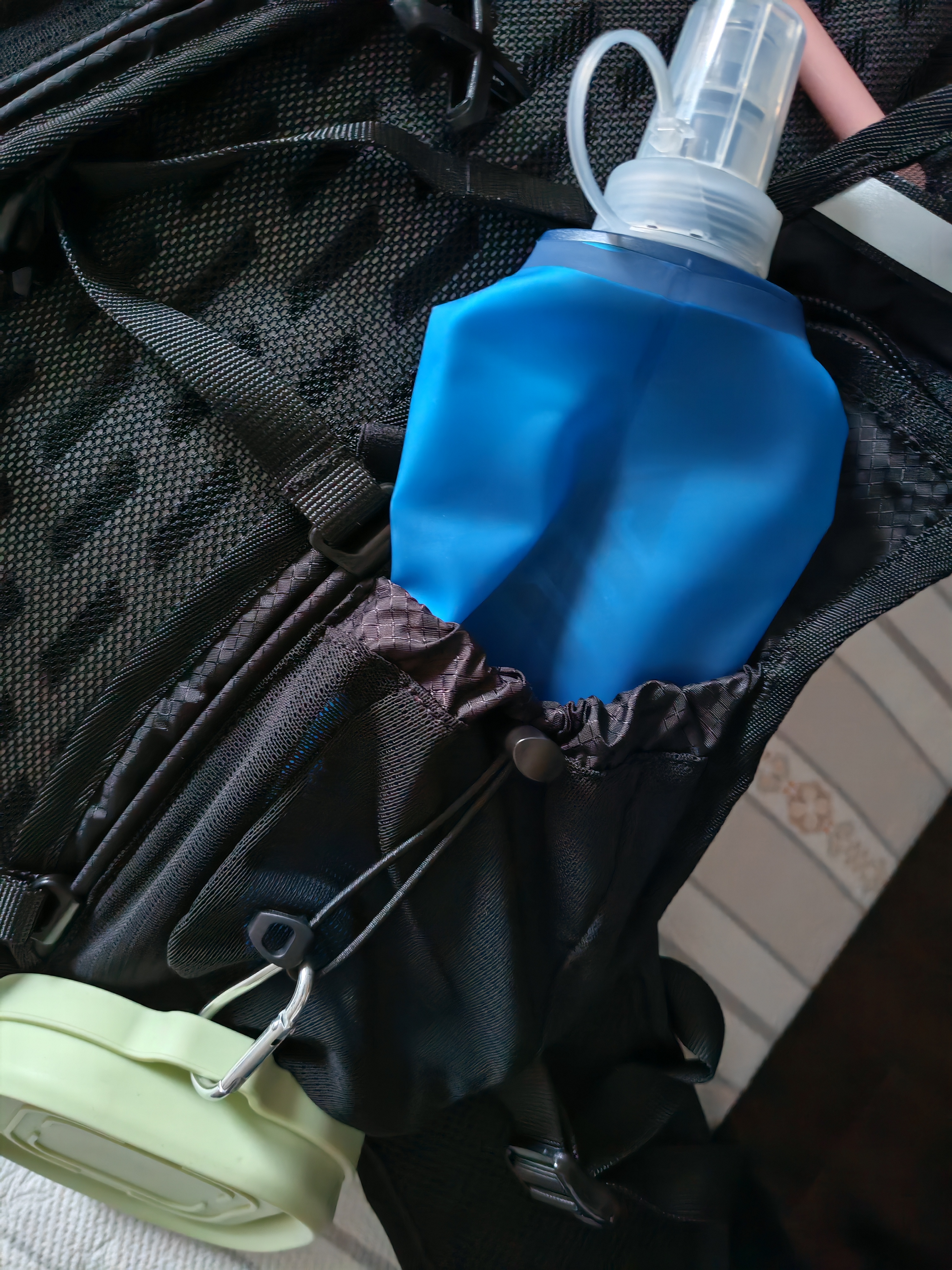 奥尼捷（AONIJIE）越野跑步软水壶折叠运动水壶挤压骑行登山便携户外马拉松饮水袋 实拍图