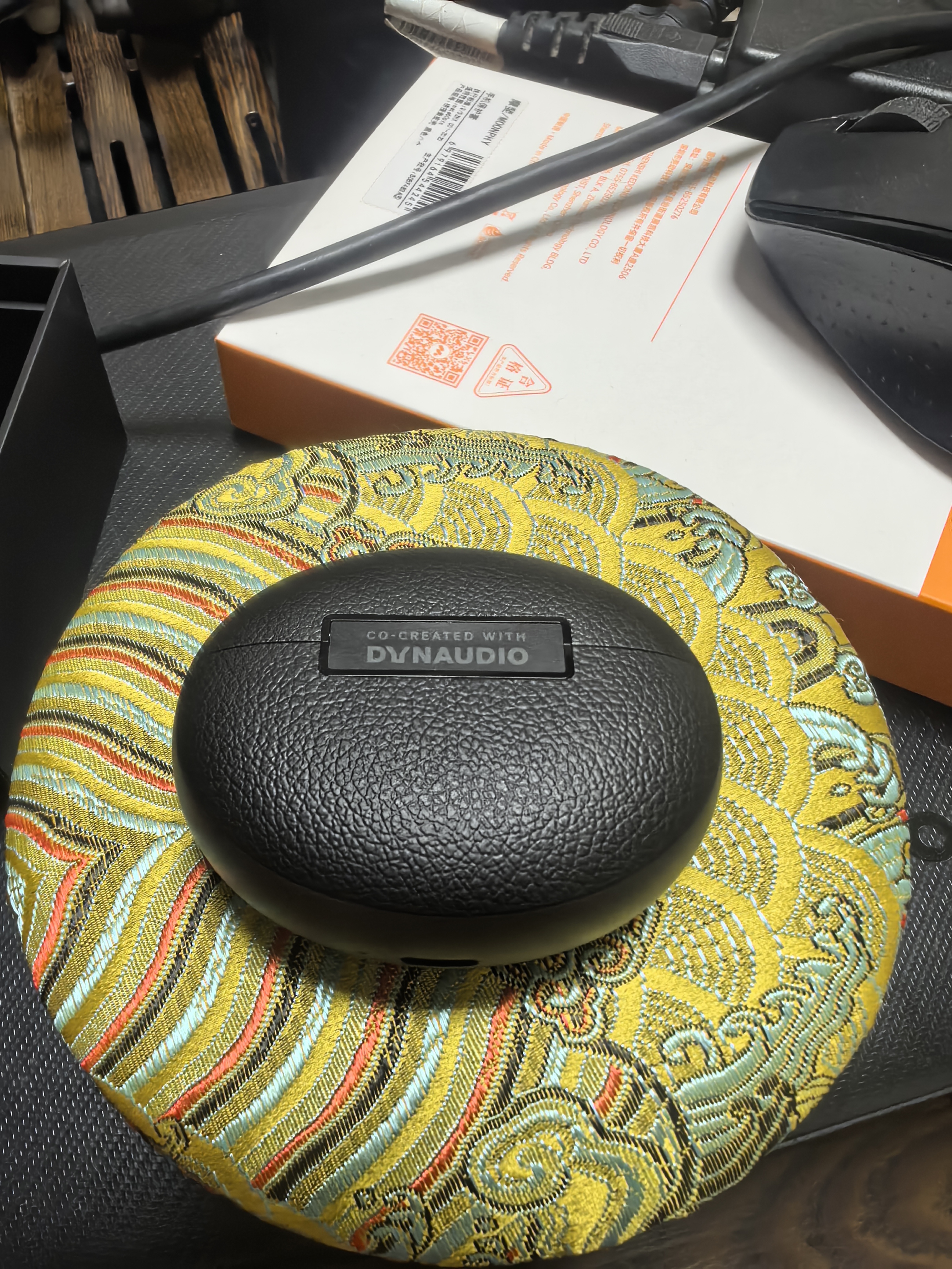 OPPO Enco X3 真无线入耳式蓝牙耳机降噪耳机 超长续航 通用苹果华为小米手机 有线充版雅黑 AI降噪 实拍图