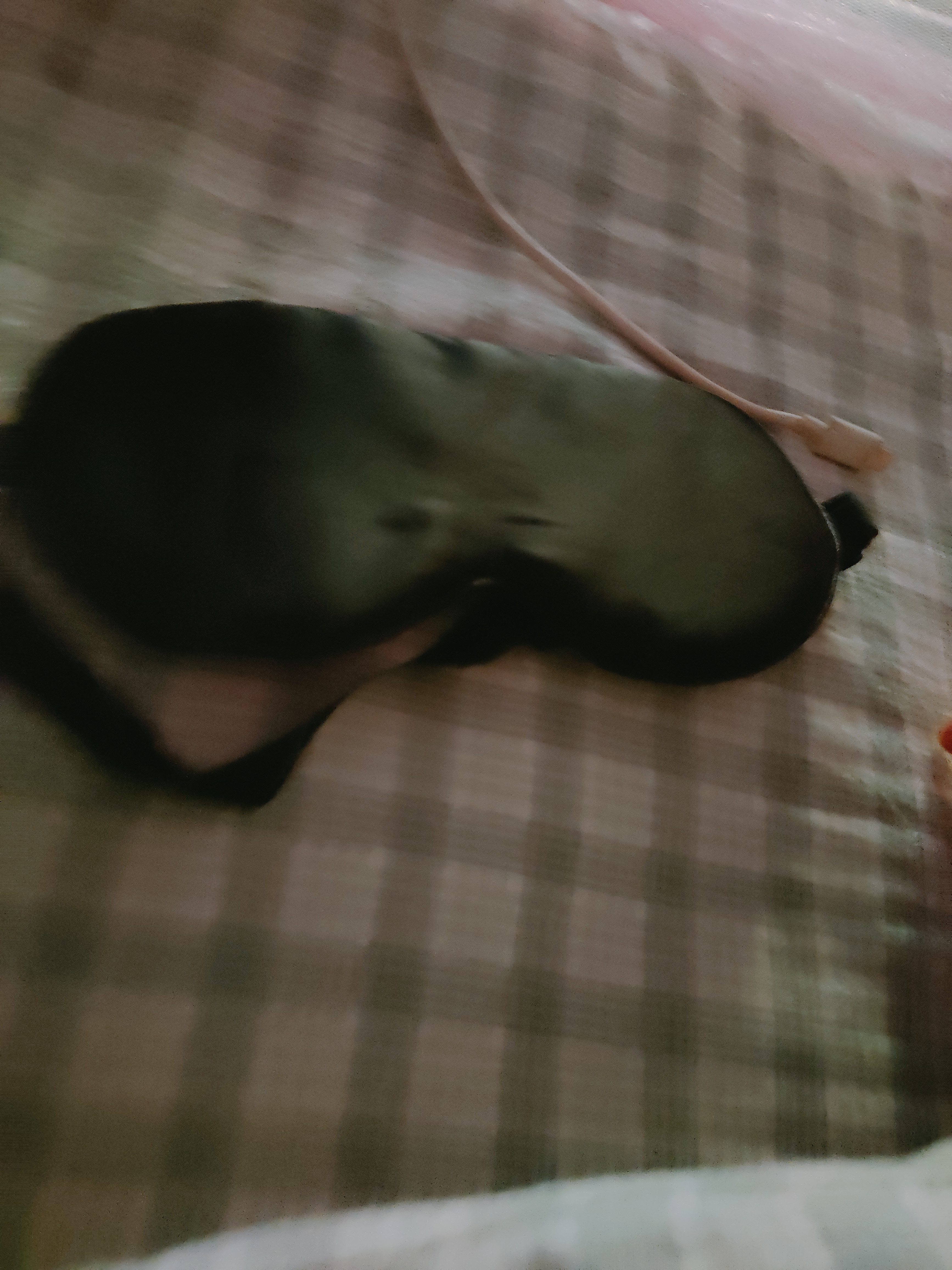 TA真丝眼罩桑蚕丝睡眠睡觉专用遮光重力深睡透气男女士助眠午睡黑色 实拍图